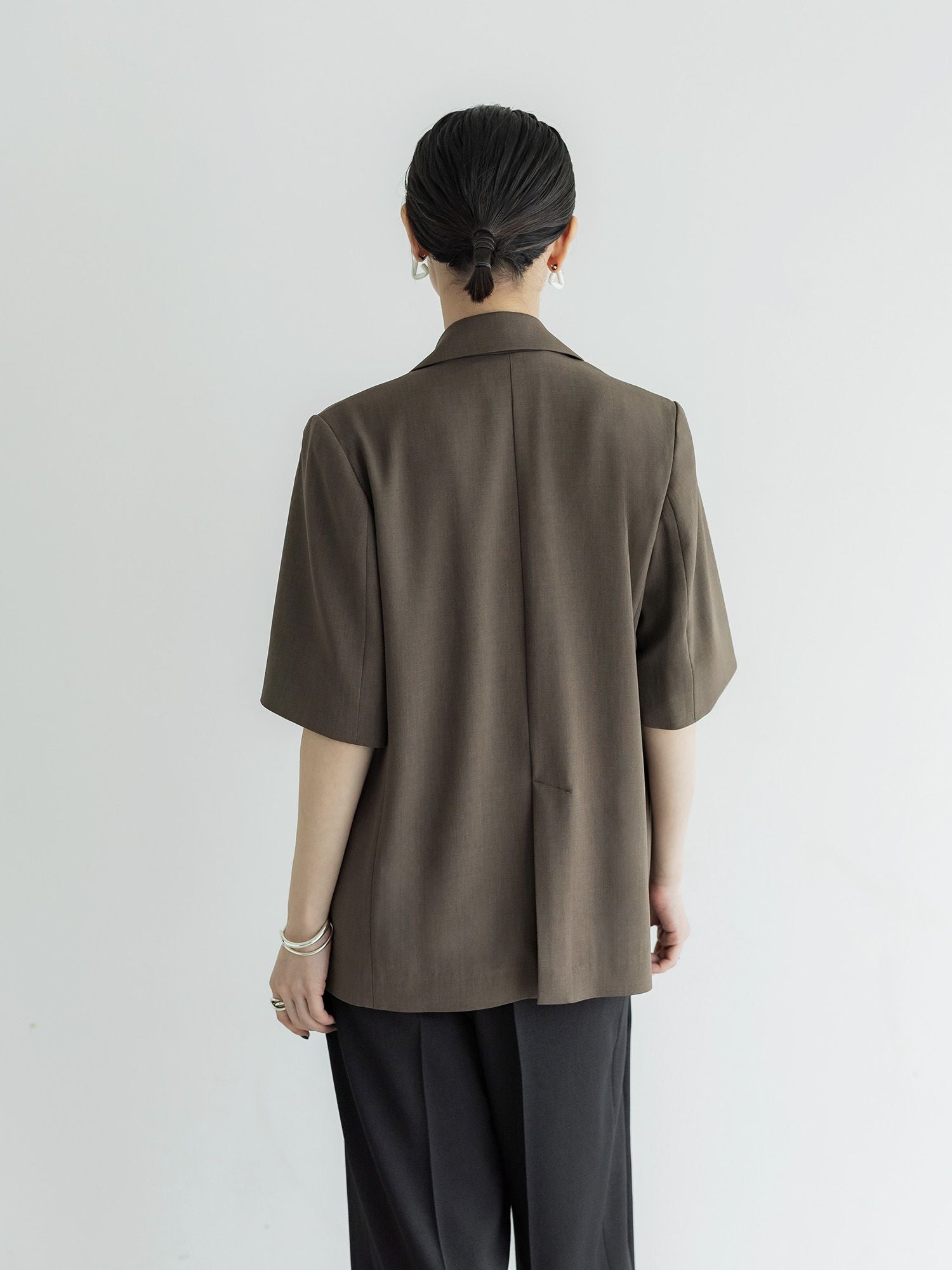 美品✨ crewre ハーフスリーブボクシージャケット ブラウン 3 夏羽織り crewre online store / ハーフスリーブボクシージャケット
