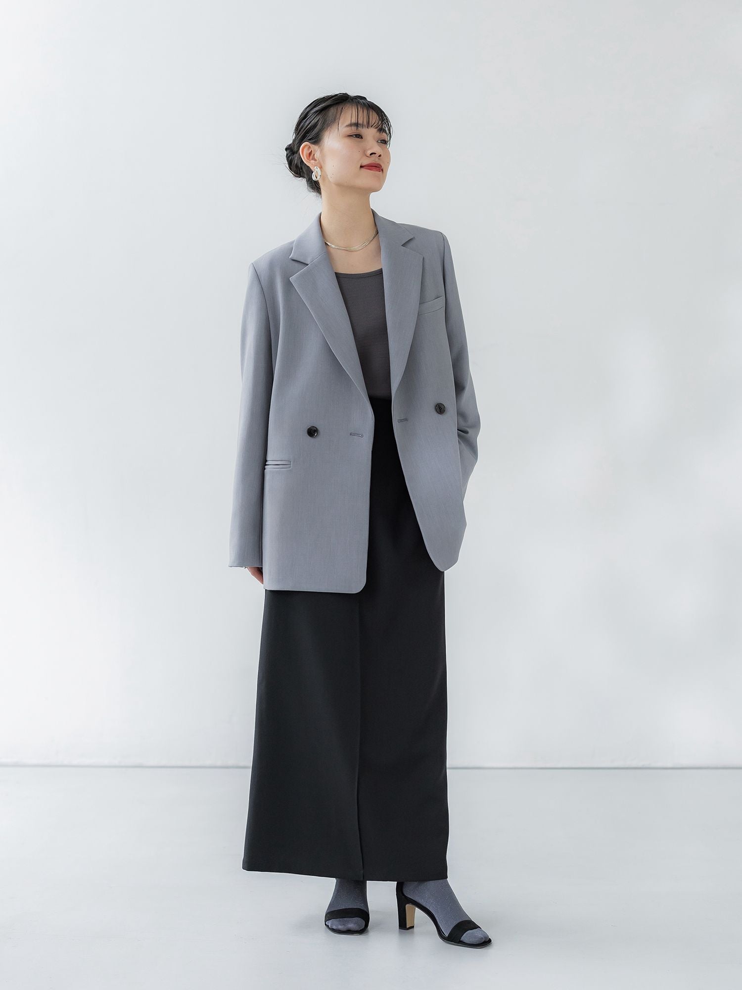 H167 B82 W60 H88 / 着用サイズ : size3