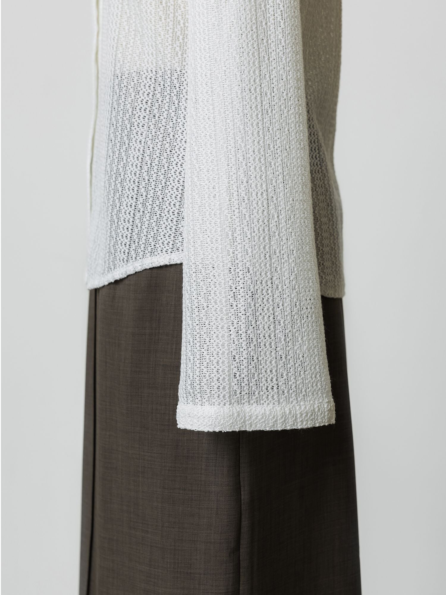 フレアスリーブメッシュシャツ