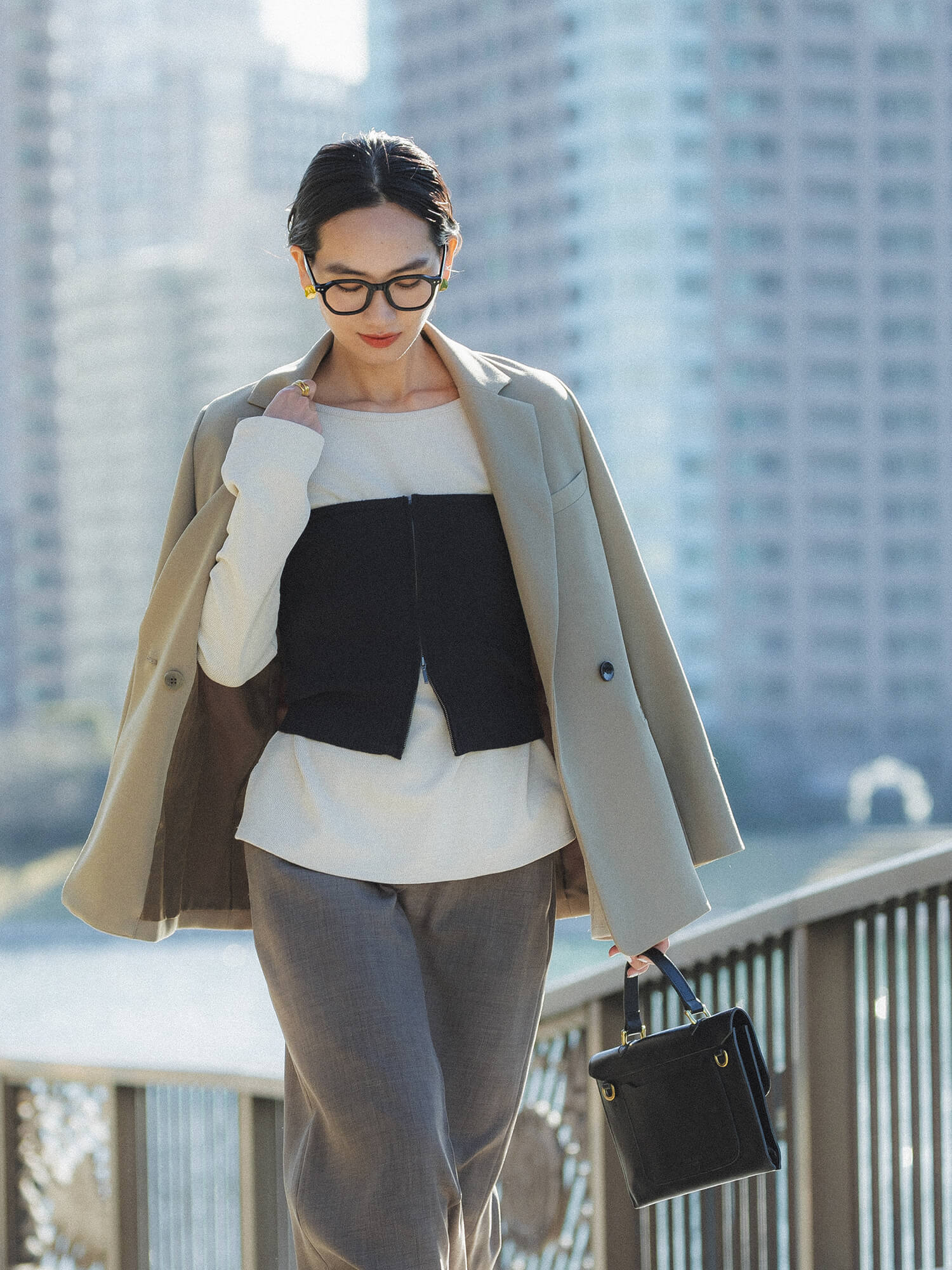 H171 B80 W60 H85 / 着用サイズ : size2