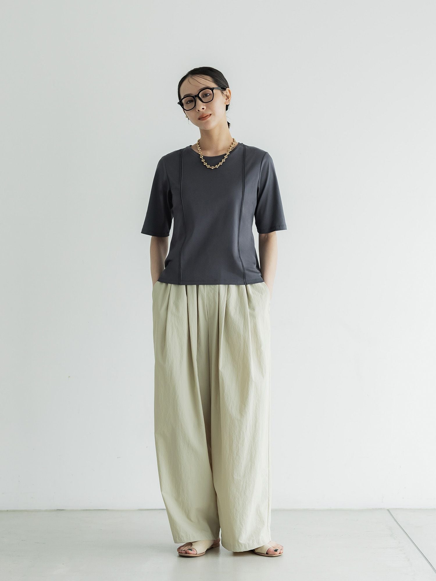 H170 B82 W60 H91/ 着用サイズ : size2