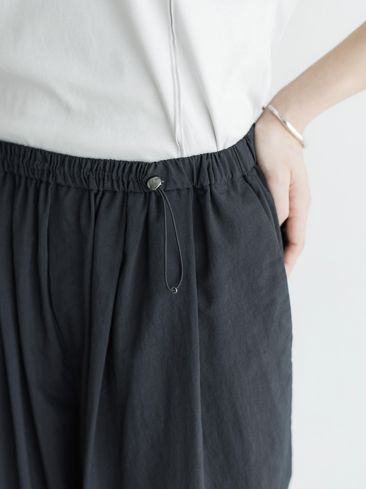 H170 B82 W60 H91/ 着用サイズ : size3