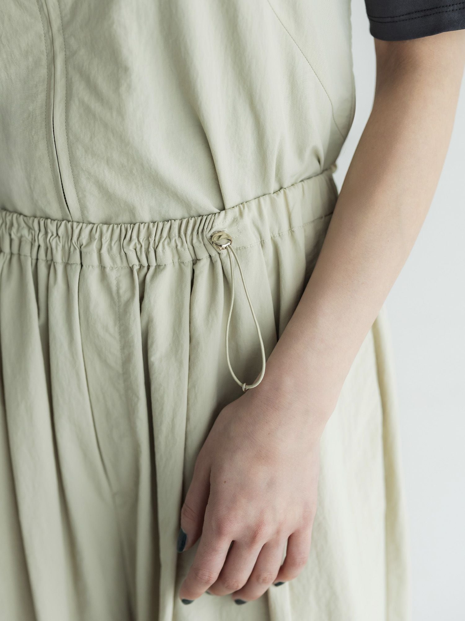 H170 B82 W60 H91/ 着用サイズ : size3