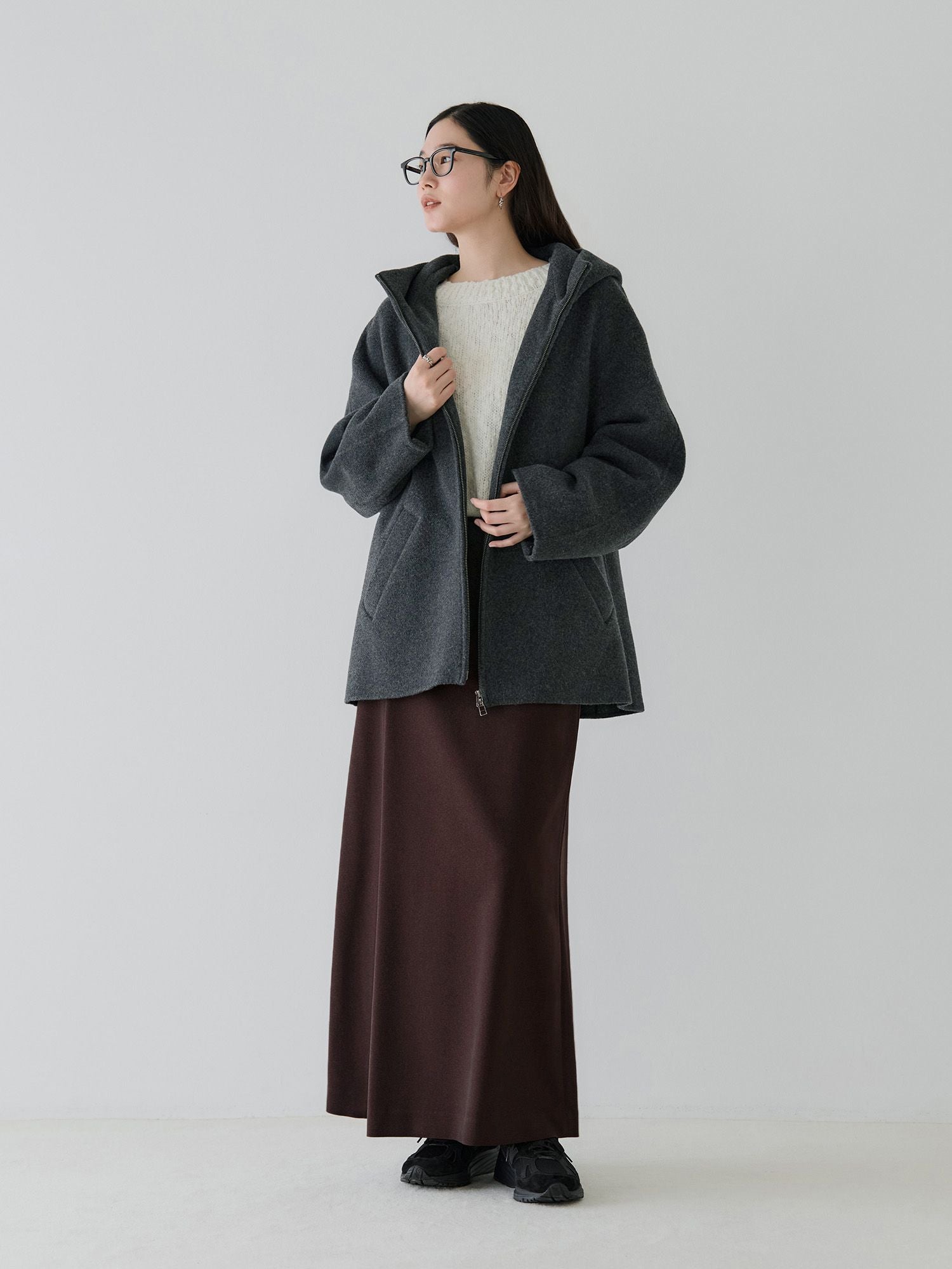 H168 B77 W60 H86 / 着用サイズ : size3