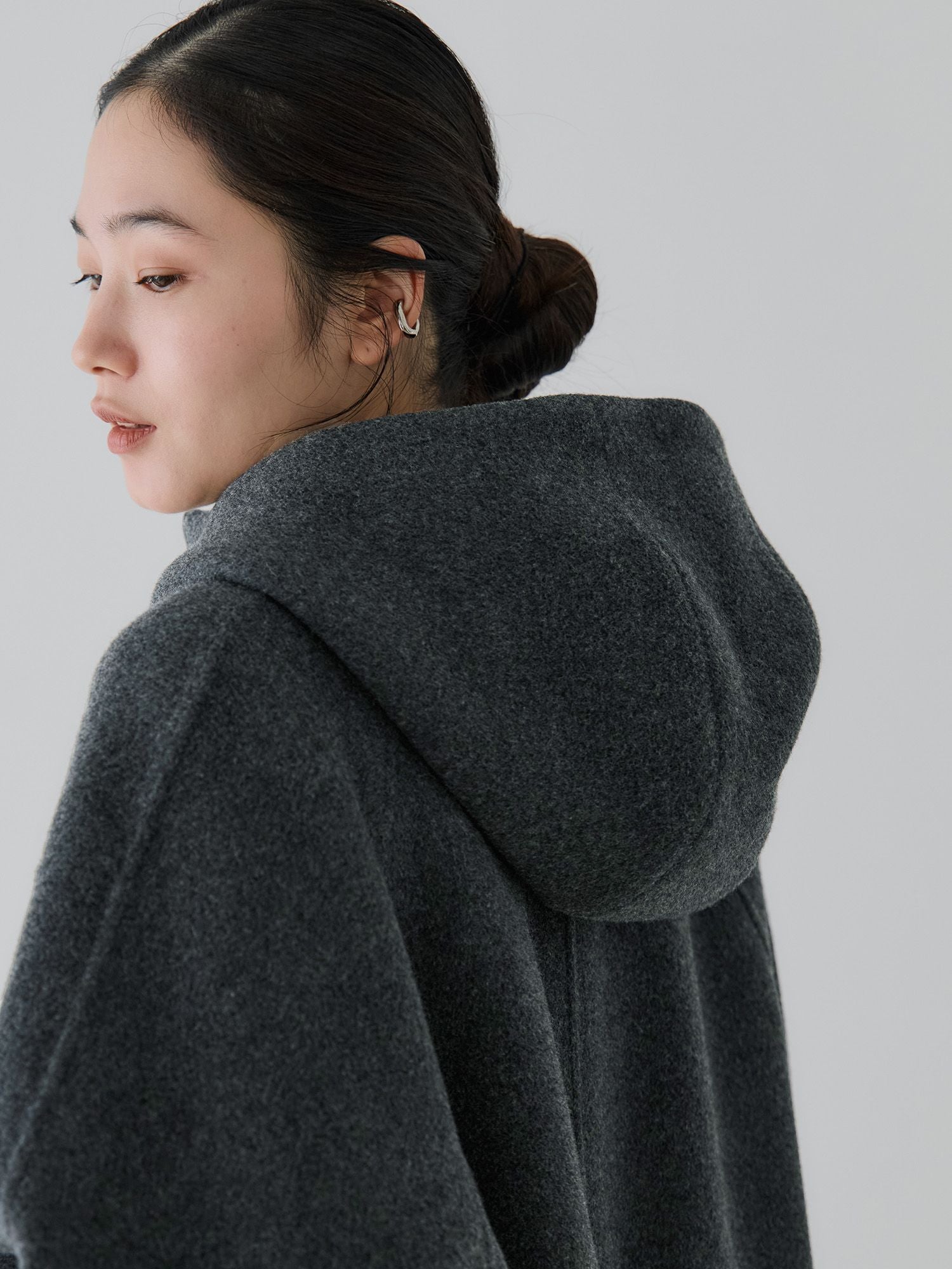 H168 B77 W60 H86 / 着用サイズ : size3