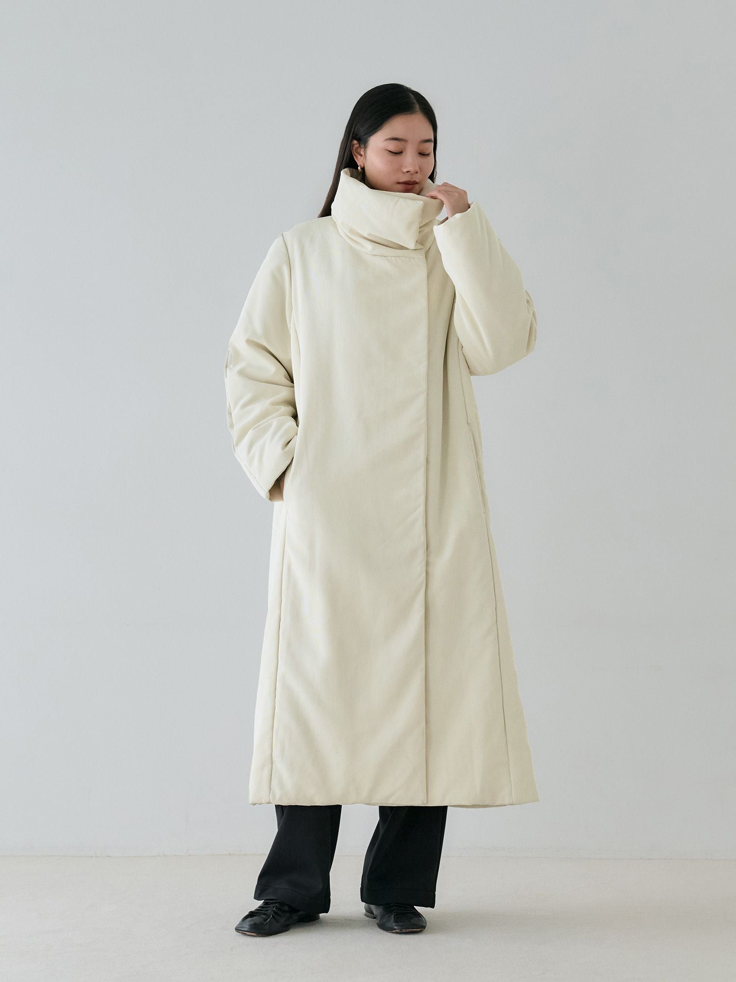 H168 B77 W60 H86 / 着用サイズ : size3