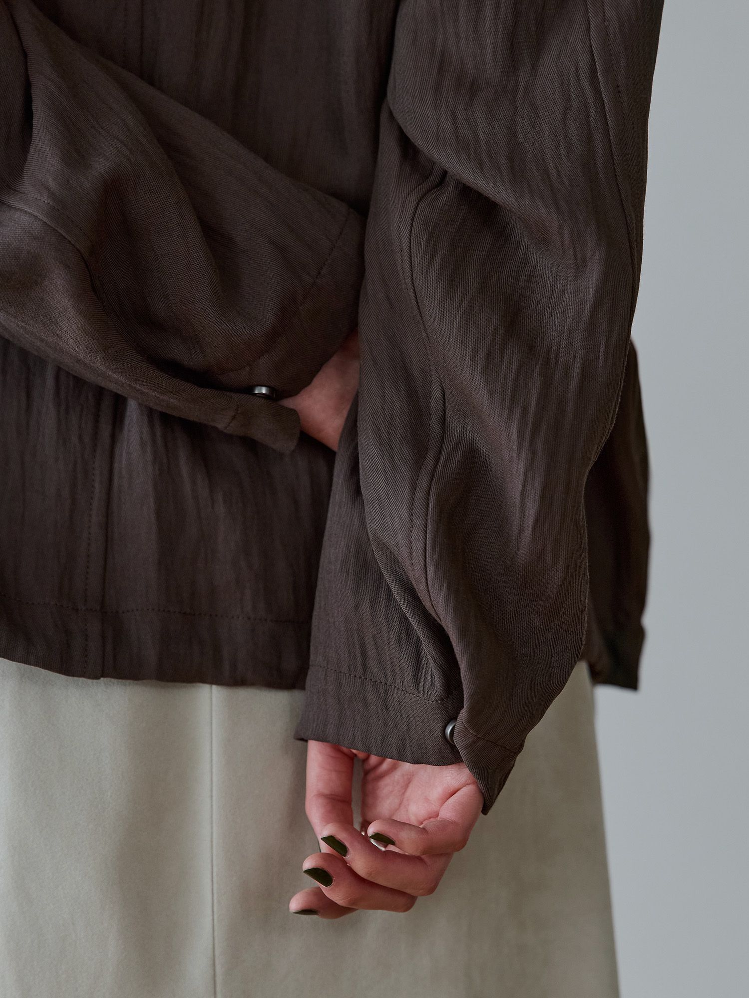 H168 B77 W60 H86 / 着用サイズ : size2