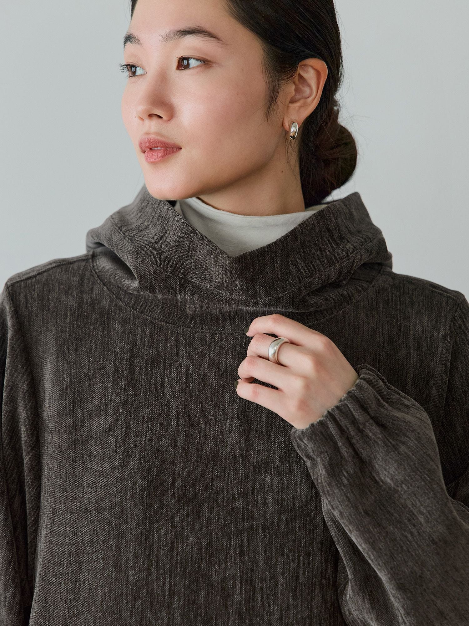 crewre online store / ベルベットフードワンピース