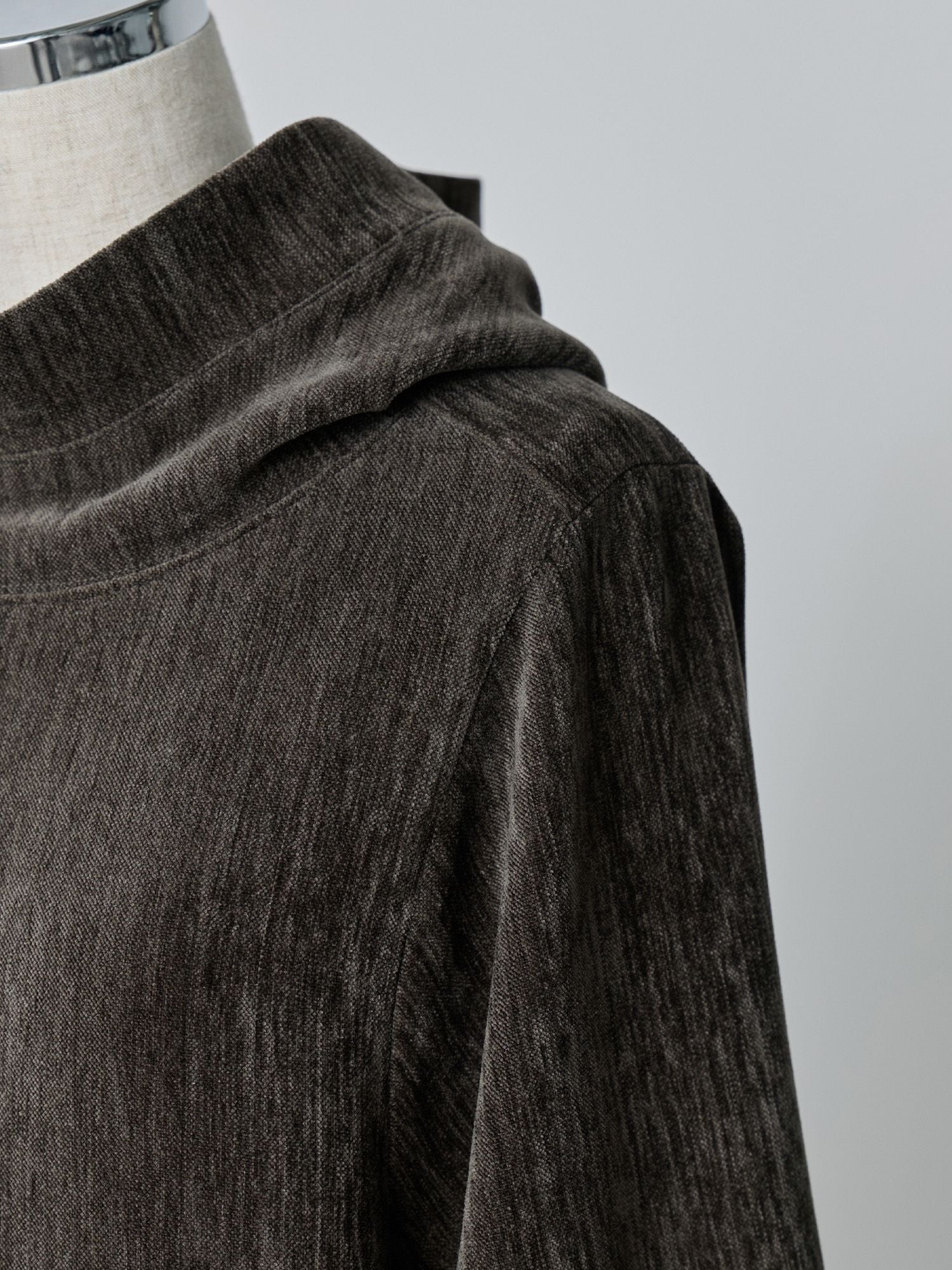 crewre online store / ベルベットフードワンピース