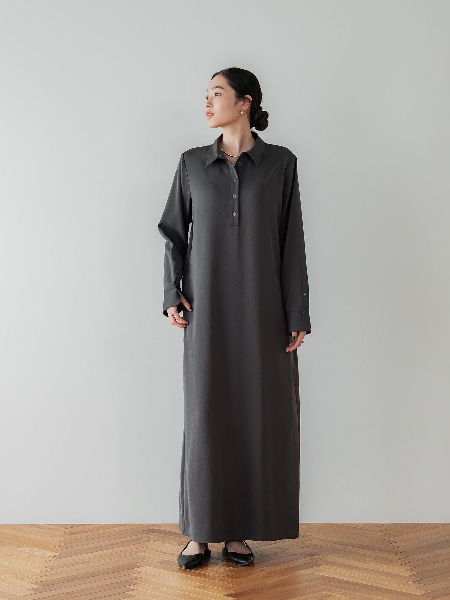 crewre online store / サテンドレープシャツワンピース