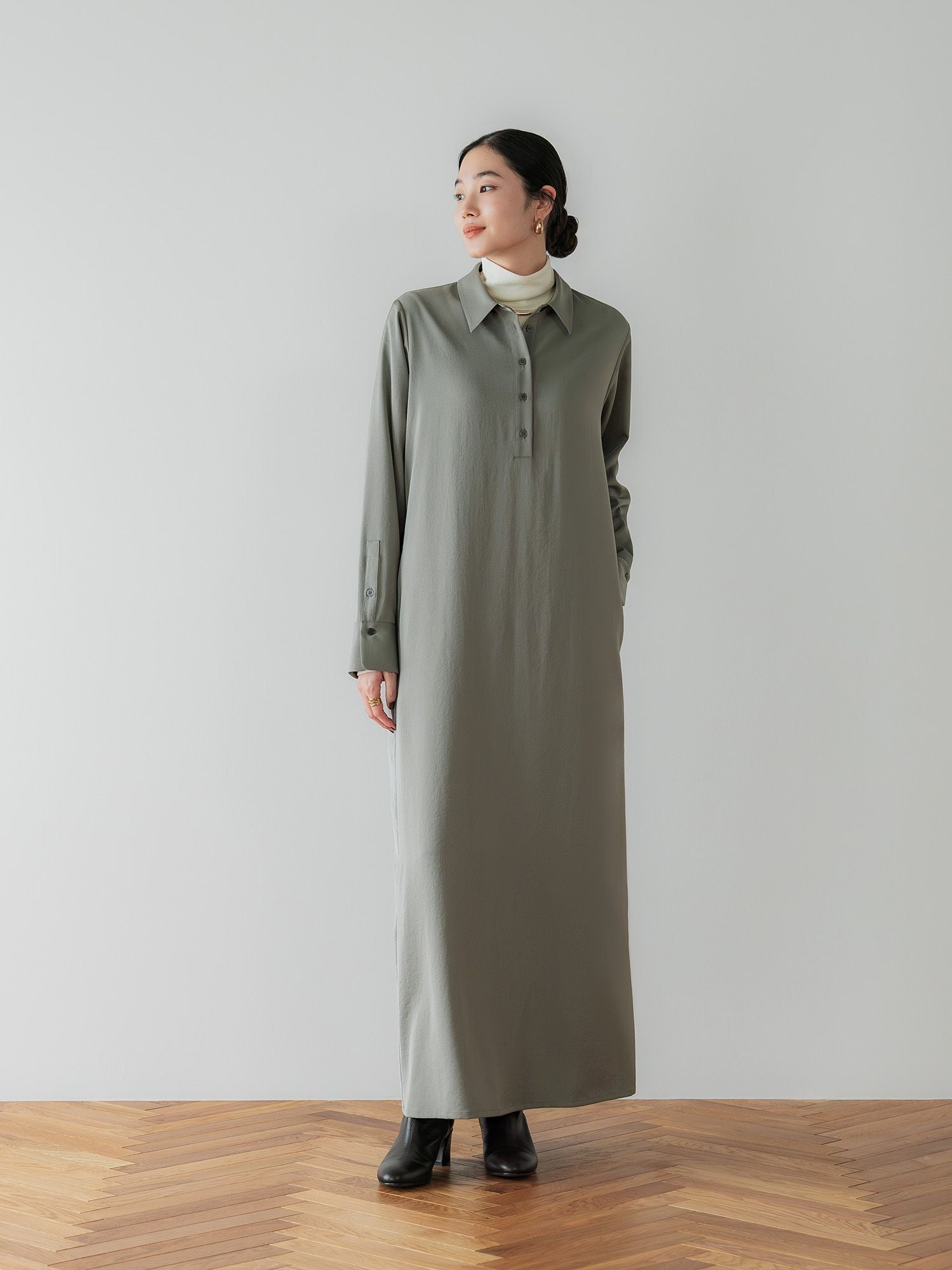 crewre online store / サテンドレープシャツワンピース