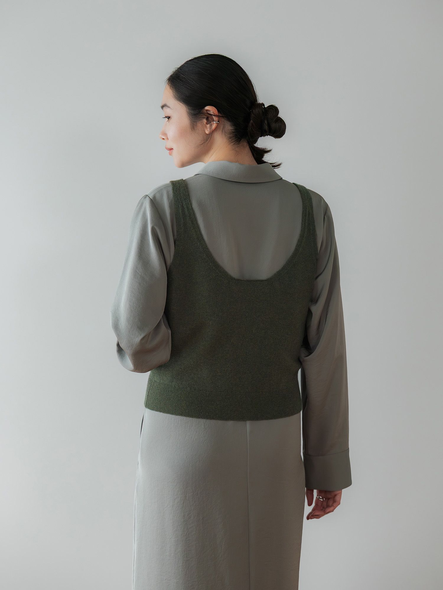  H168 B77 W60 H86 / 着用サイズ : free