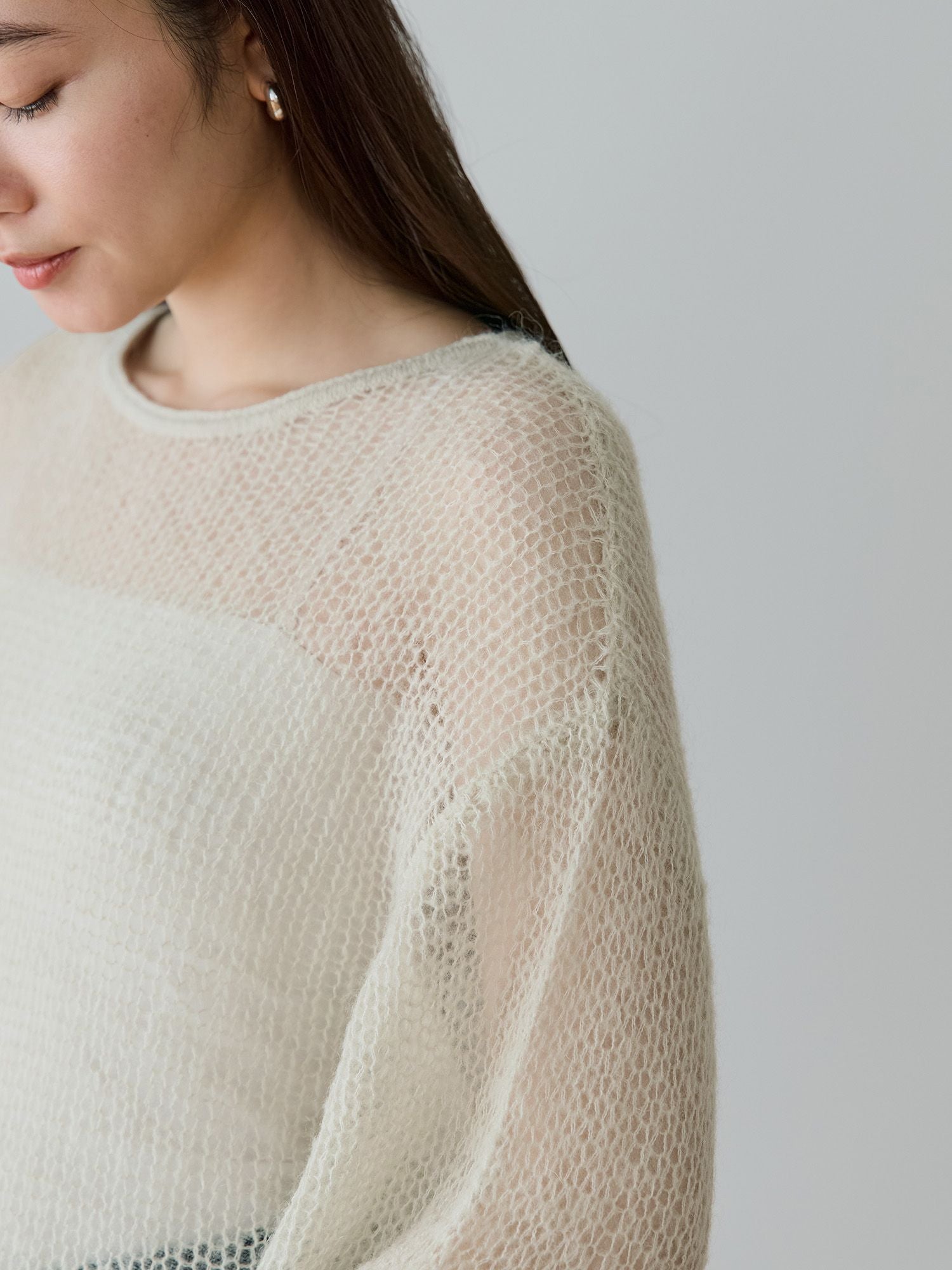 H168 B77 W60 H86 / 着用サイズ : long