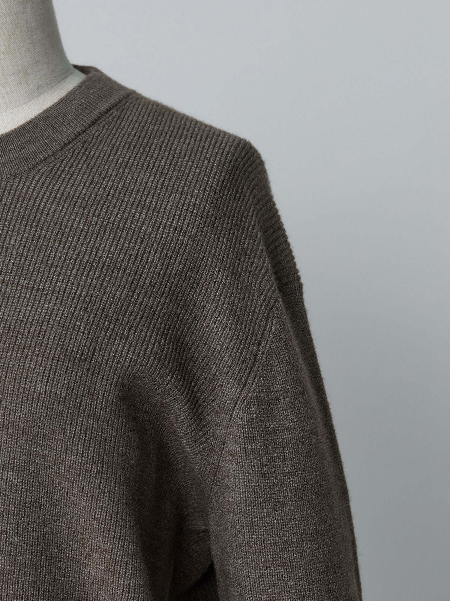 カシミアブレンドメリノウールニット