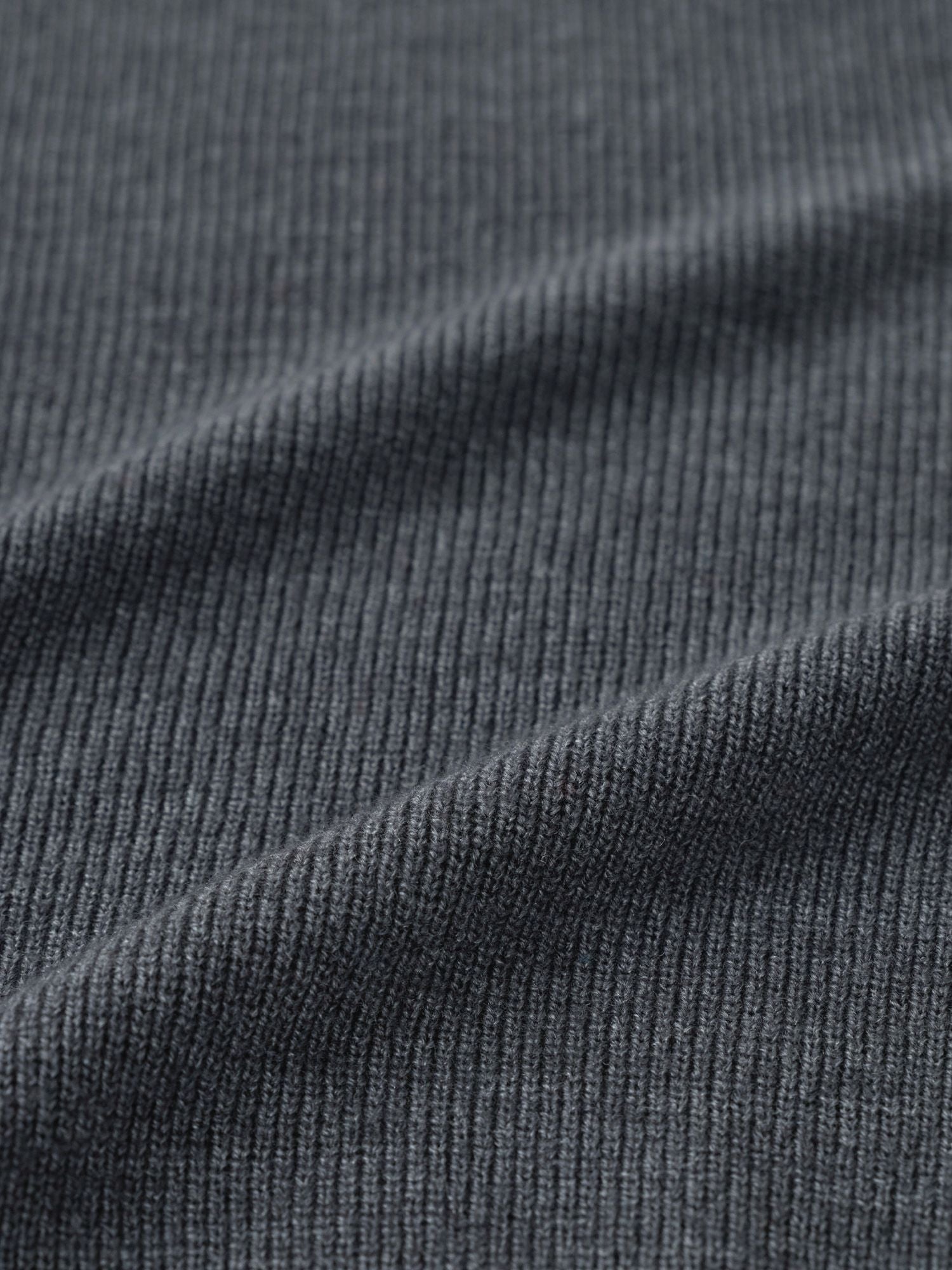 カシミアブレンドメリノウールニット