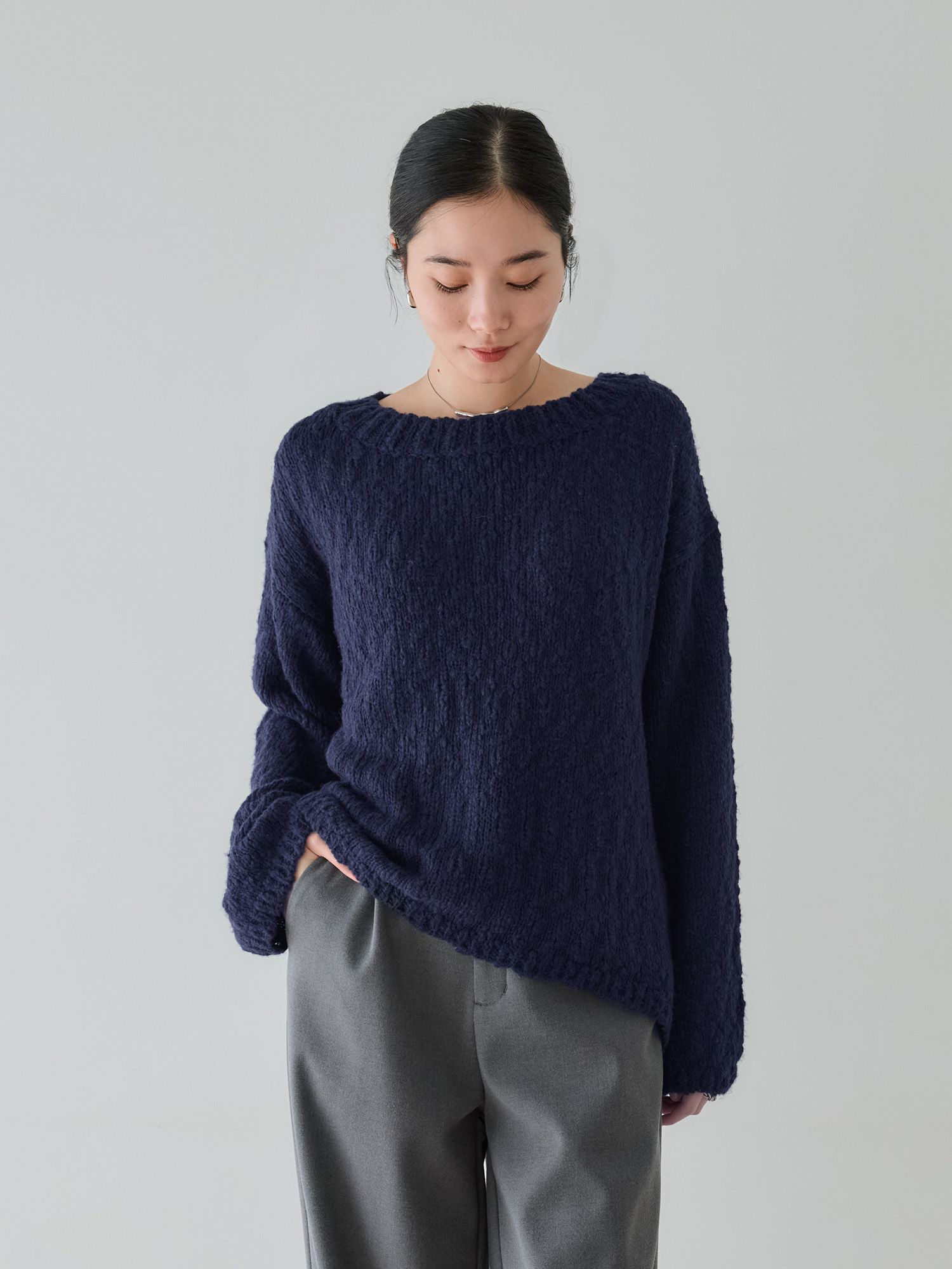 H168 B77 W60 H86 / 着用サイズ : size3