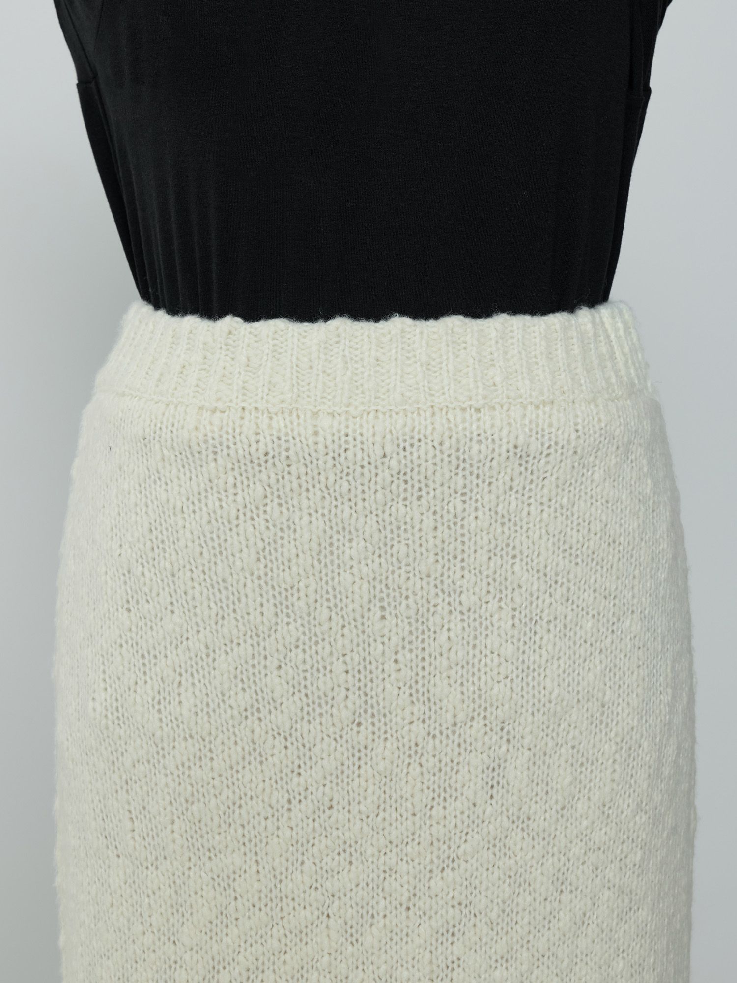 ロービングスラブニットスカート