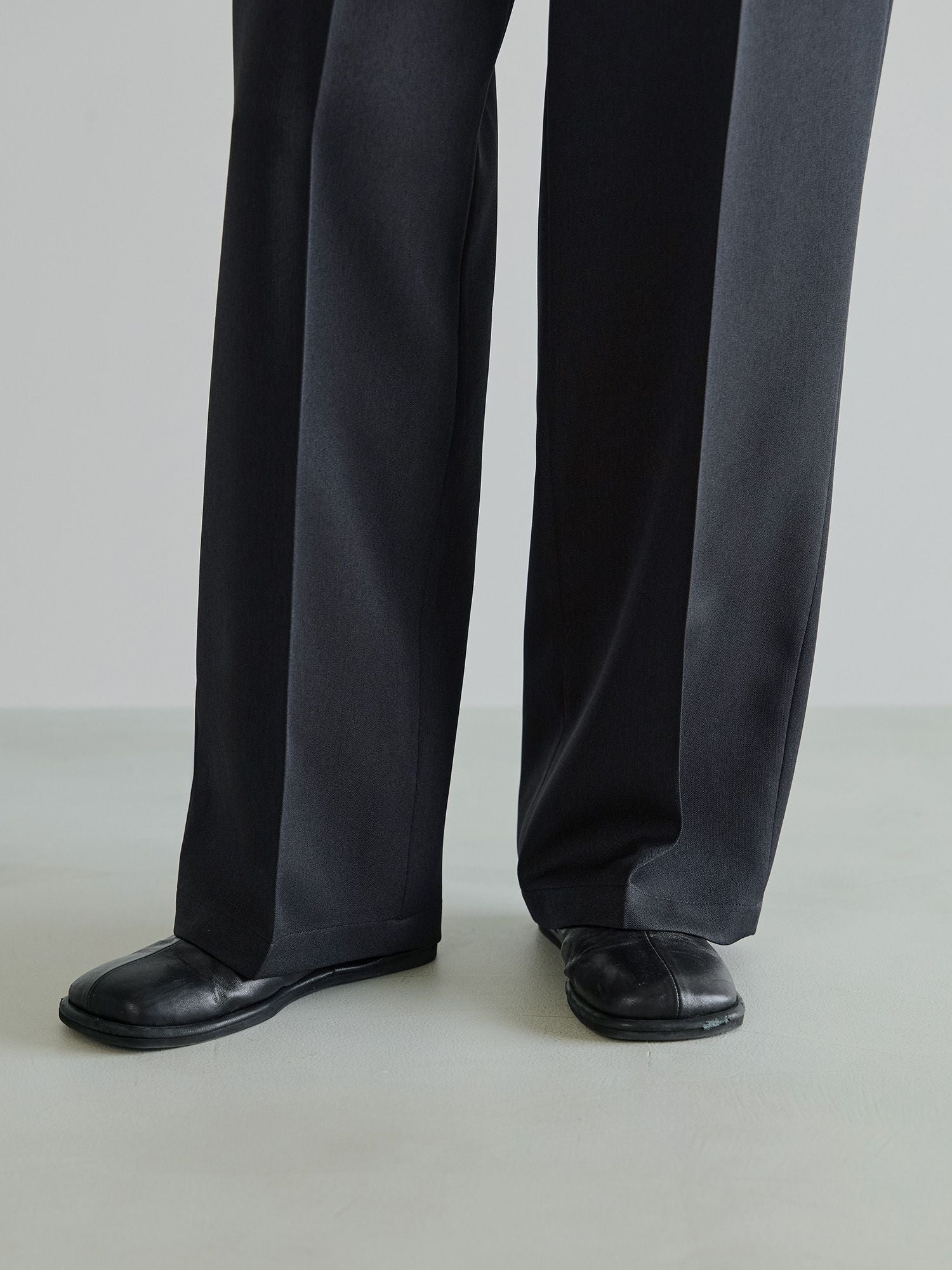 H168 B77 W60 H86 / 着用サイズ : サンプル