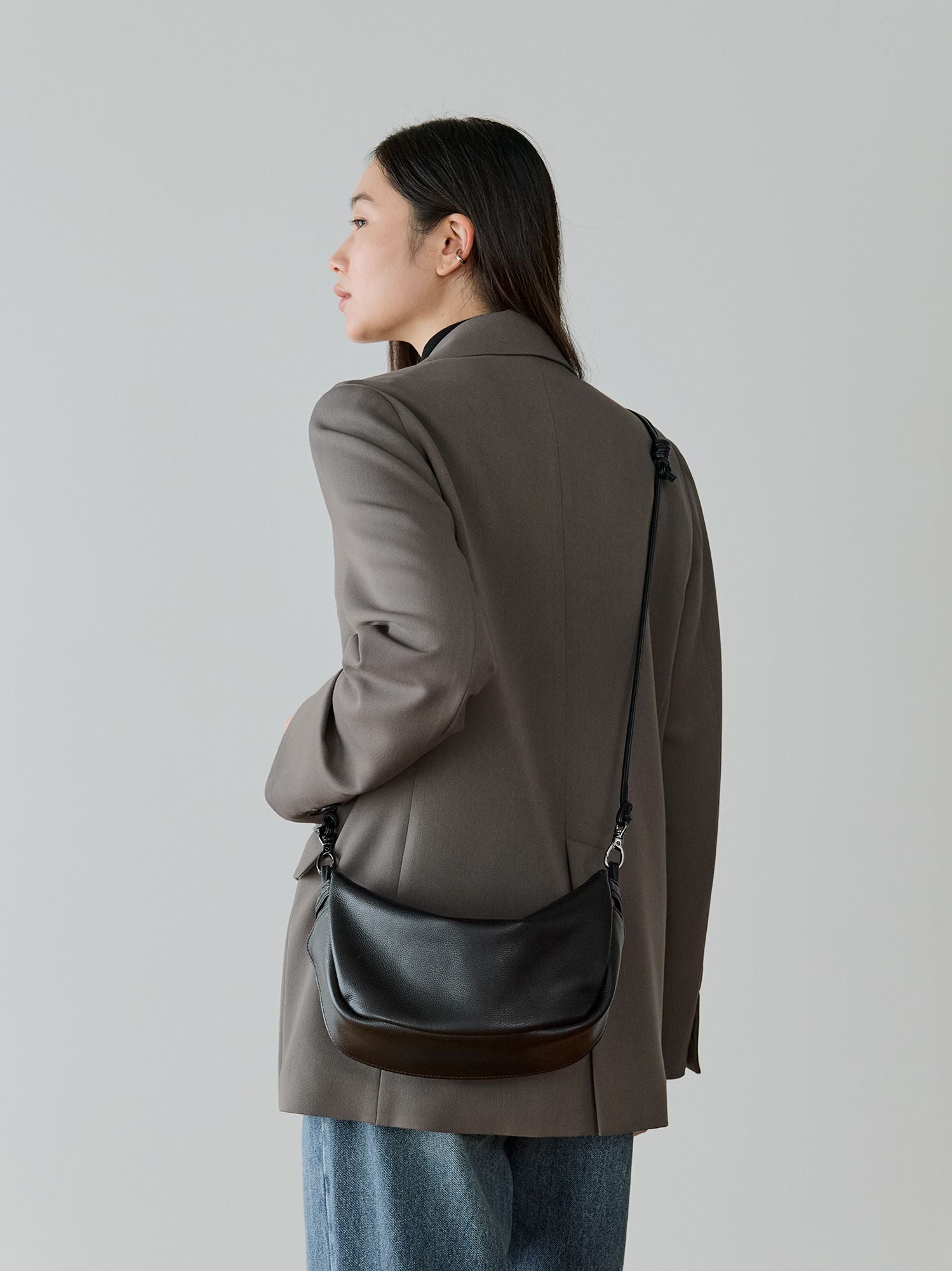 H168 B77 W60 H86 / 着用サイズ : free