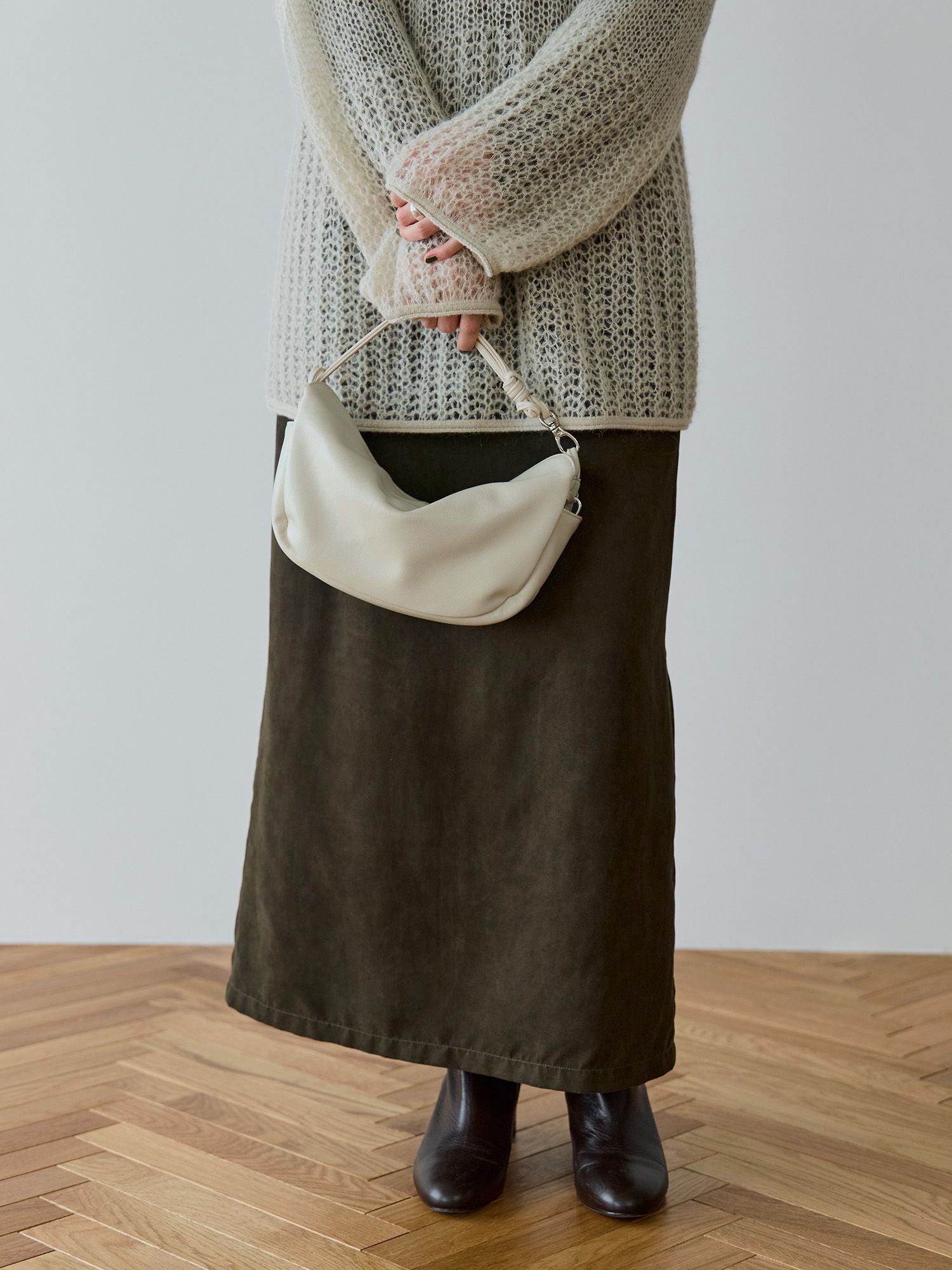 H168 B77 W60 H86 / 着用サイズ : free