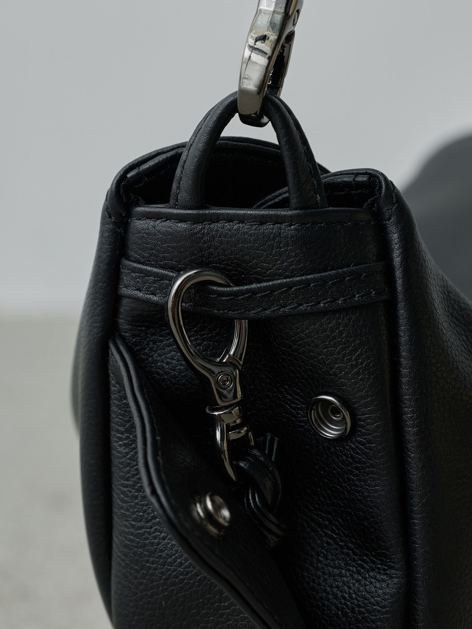 マルチウェイソフトレザーバッグ