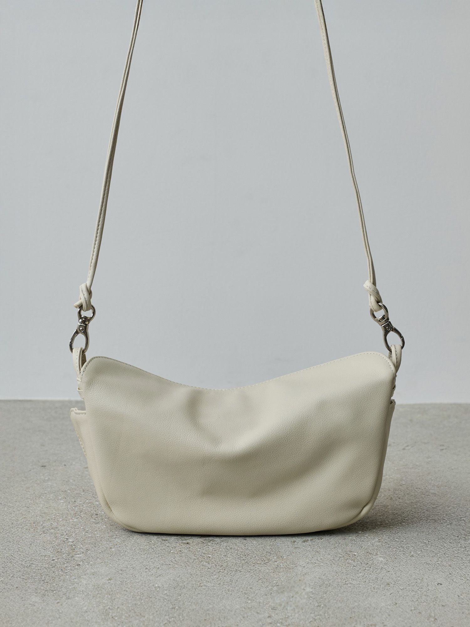 マルチウェイソフトレザーバッグ