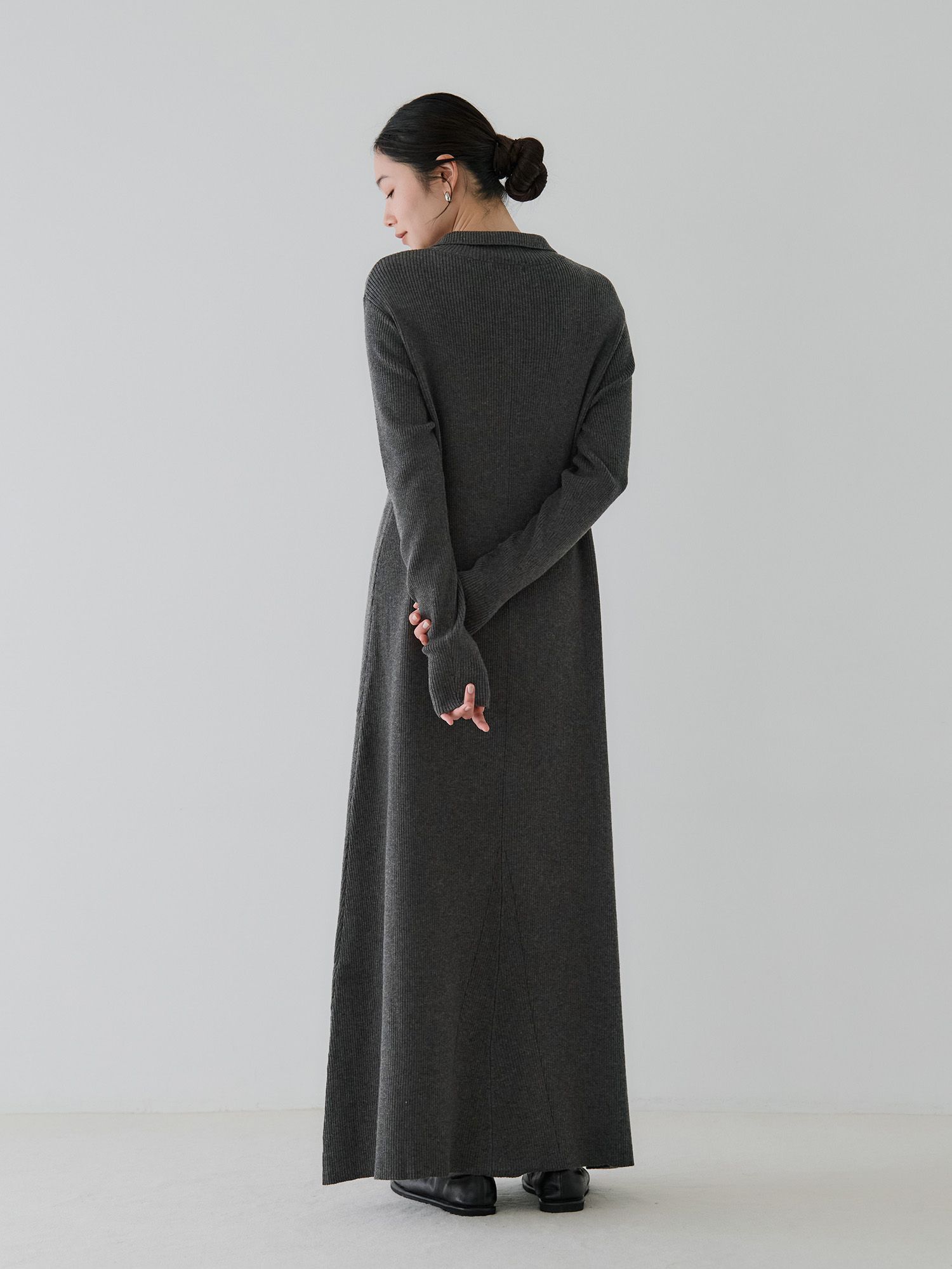 H168 B77 W60 H86 / 着用サイズ : size3