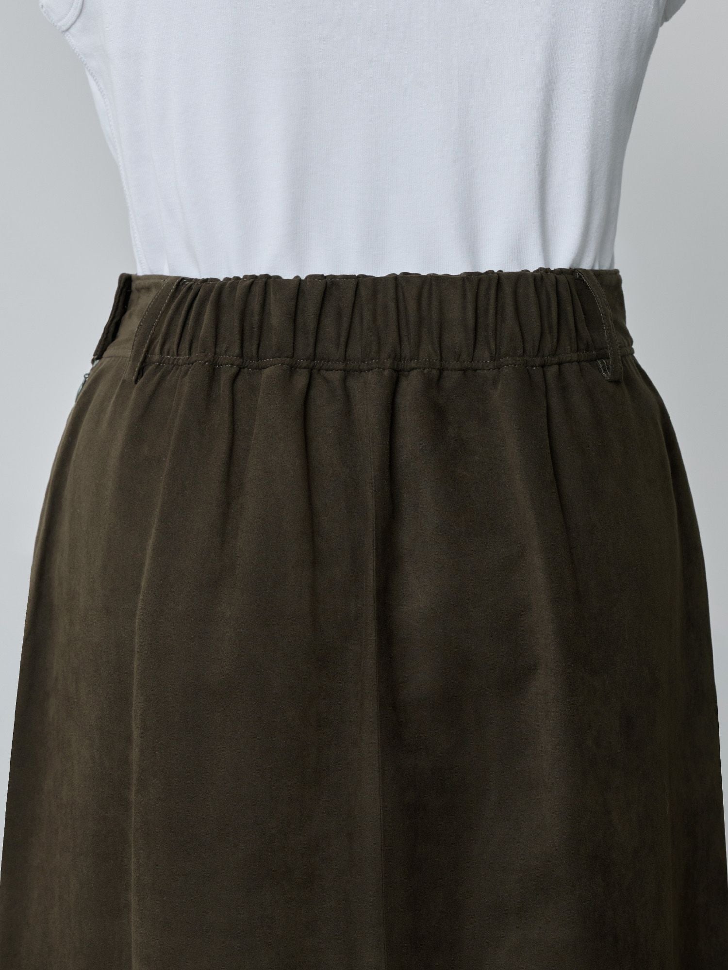 フェイクスウェードIラインスカート