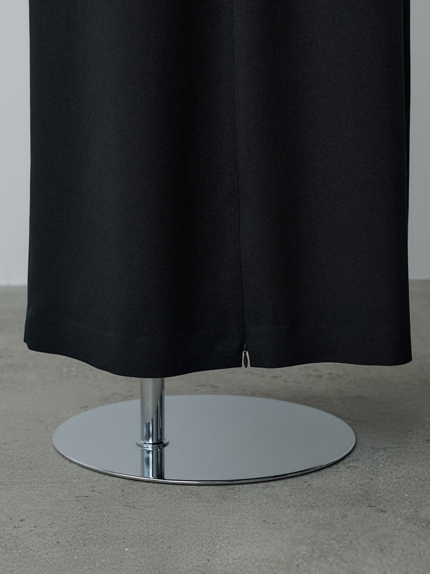 3wayスリットIラインスカート