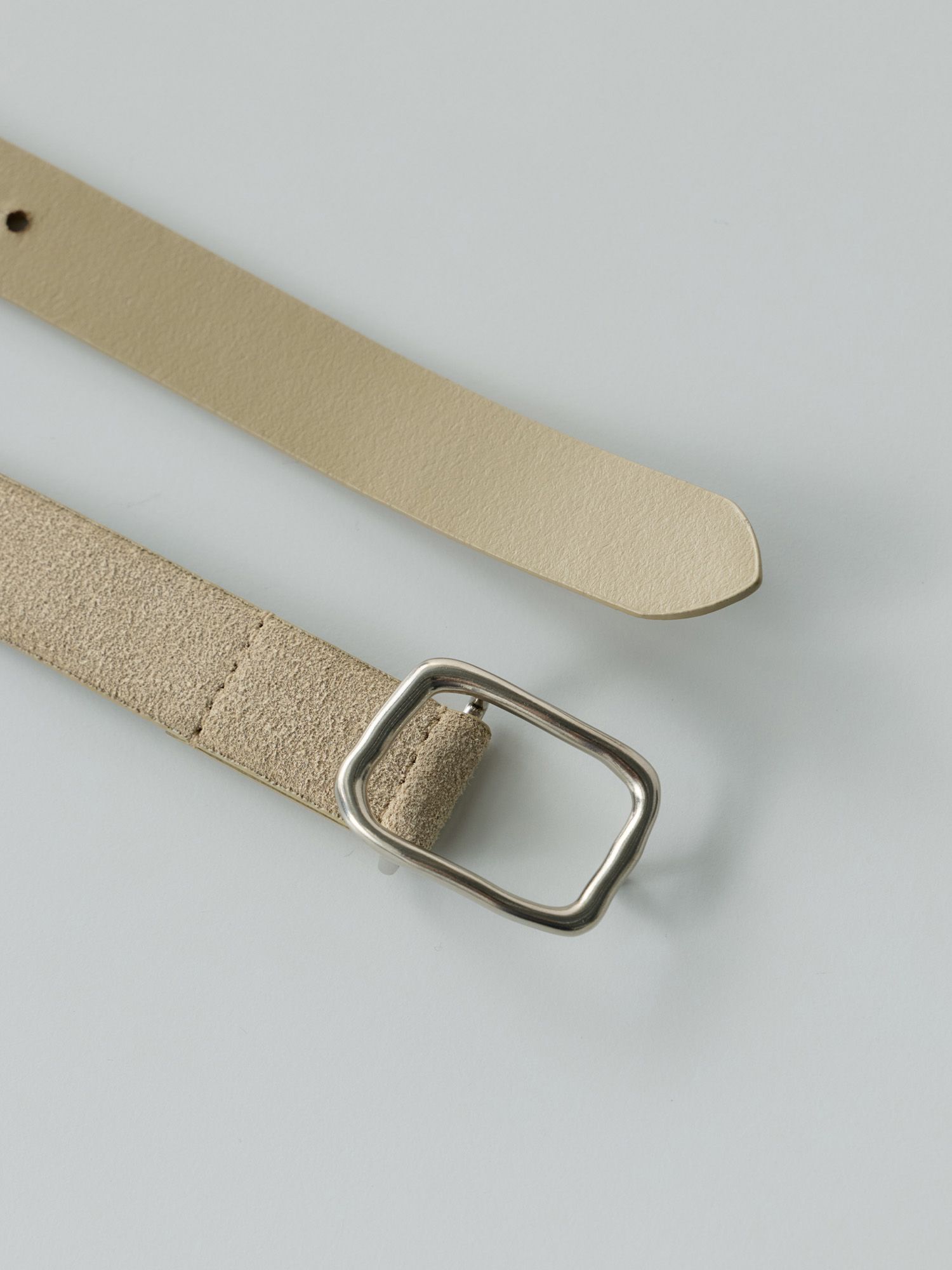 ボタンスタッズスウェードベルト