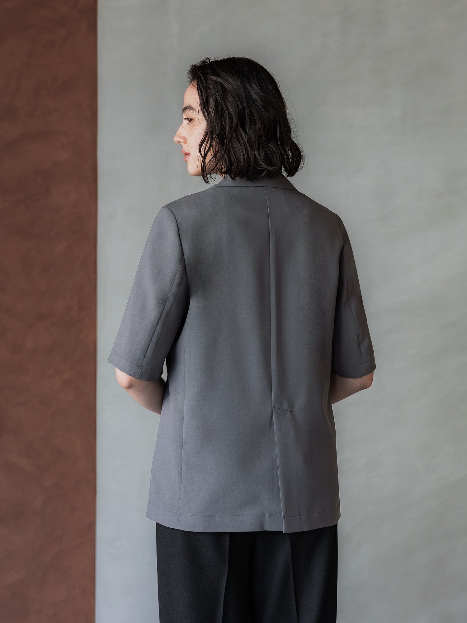 H173 B83 W66 H96 / 着用サイズ : size3