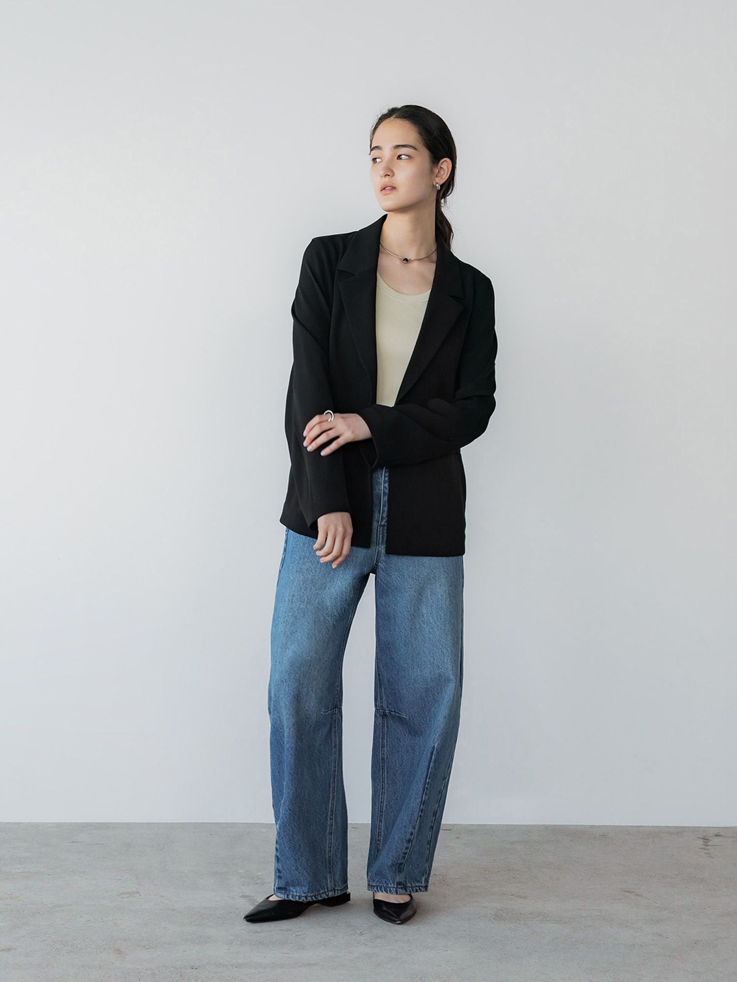 H167 B81 W57 H89 / 着用サイズ : size3