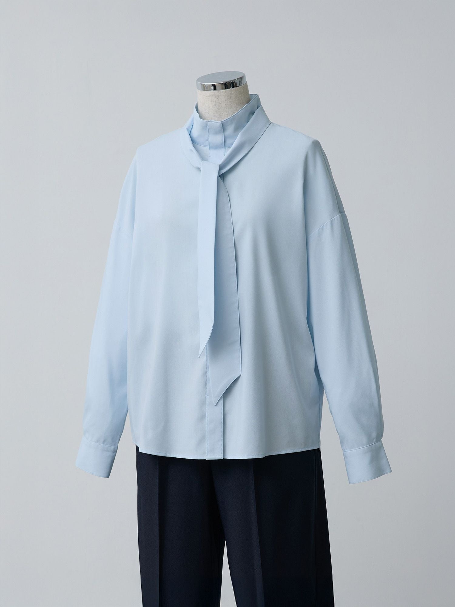 2wayハイネックボウタイシャツ