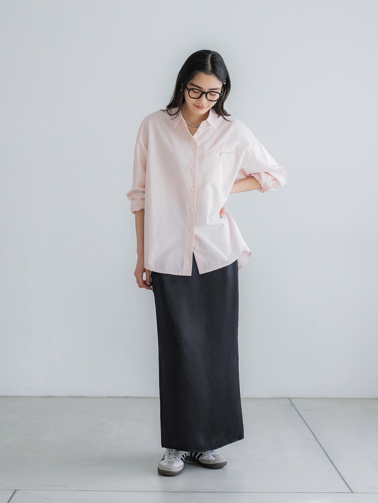 H172 B77 W56.5 H84.5 / 着用サイズ : size2