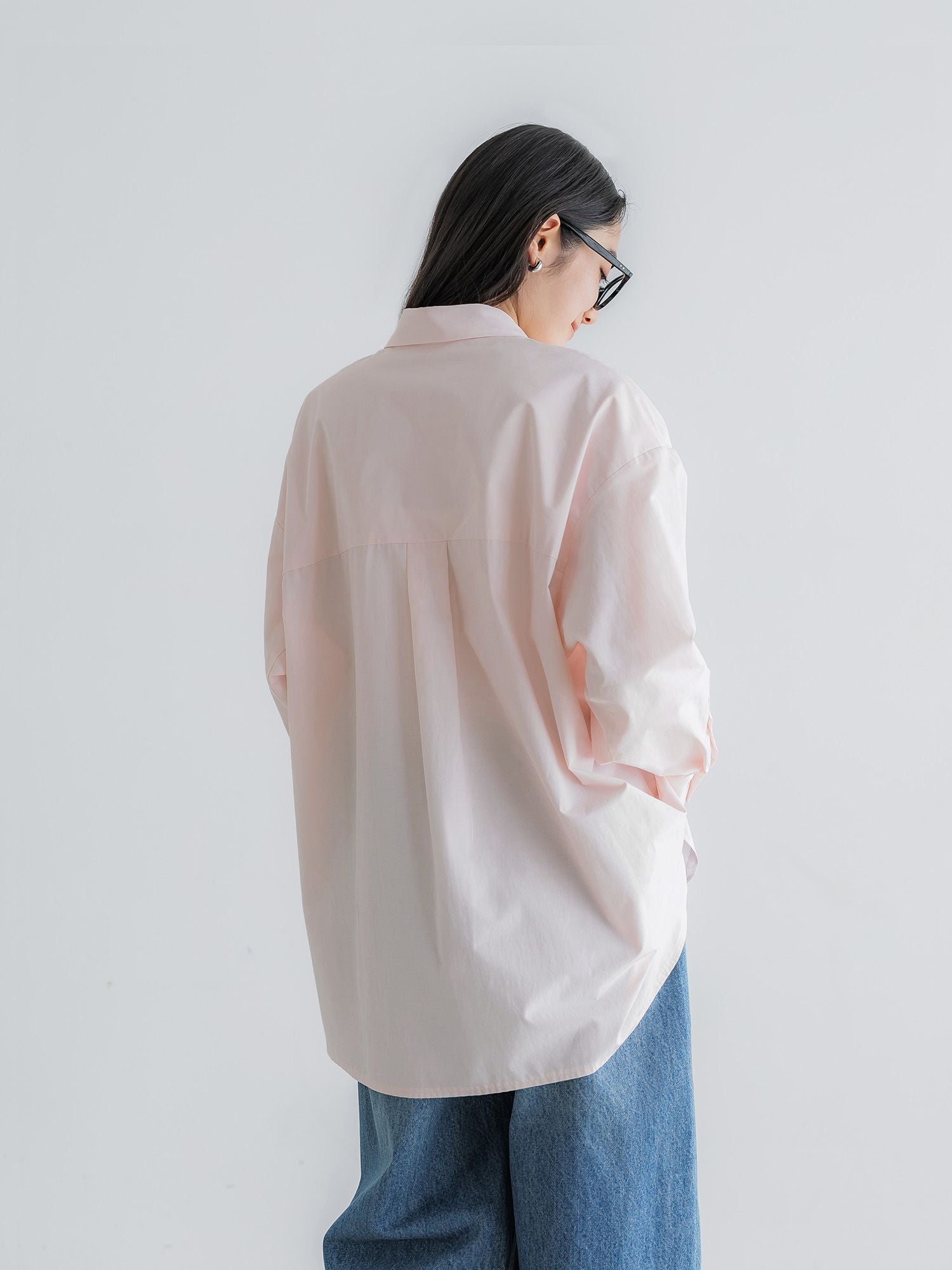 H172 B77 W56.5 H84.5 / 着用サイズ : size2