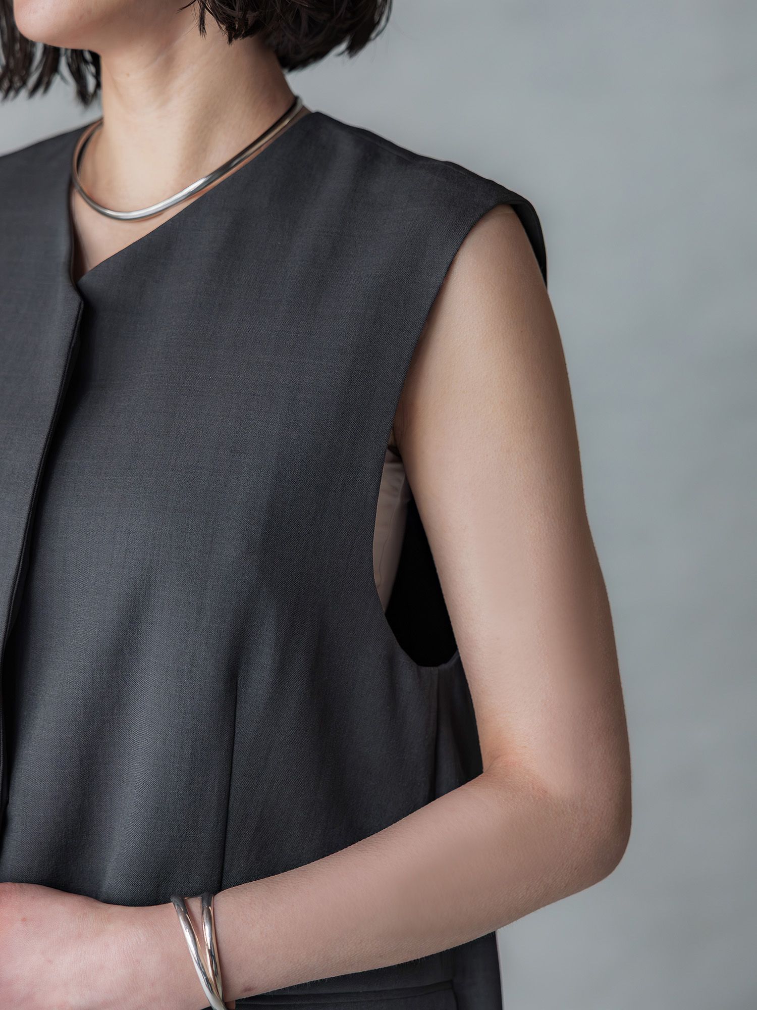 H173 B83 W66 H96 / 着用サイズ : size3