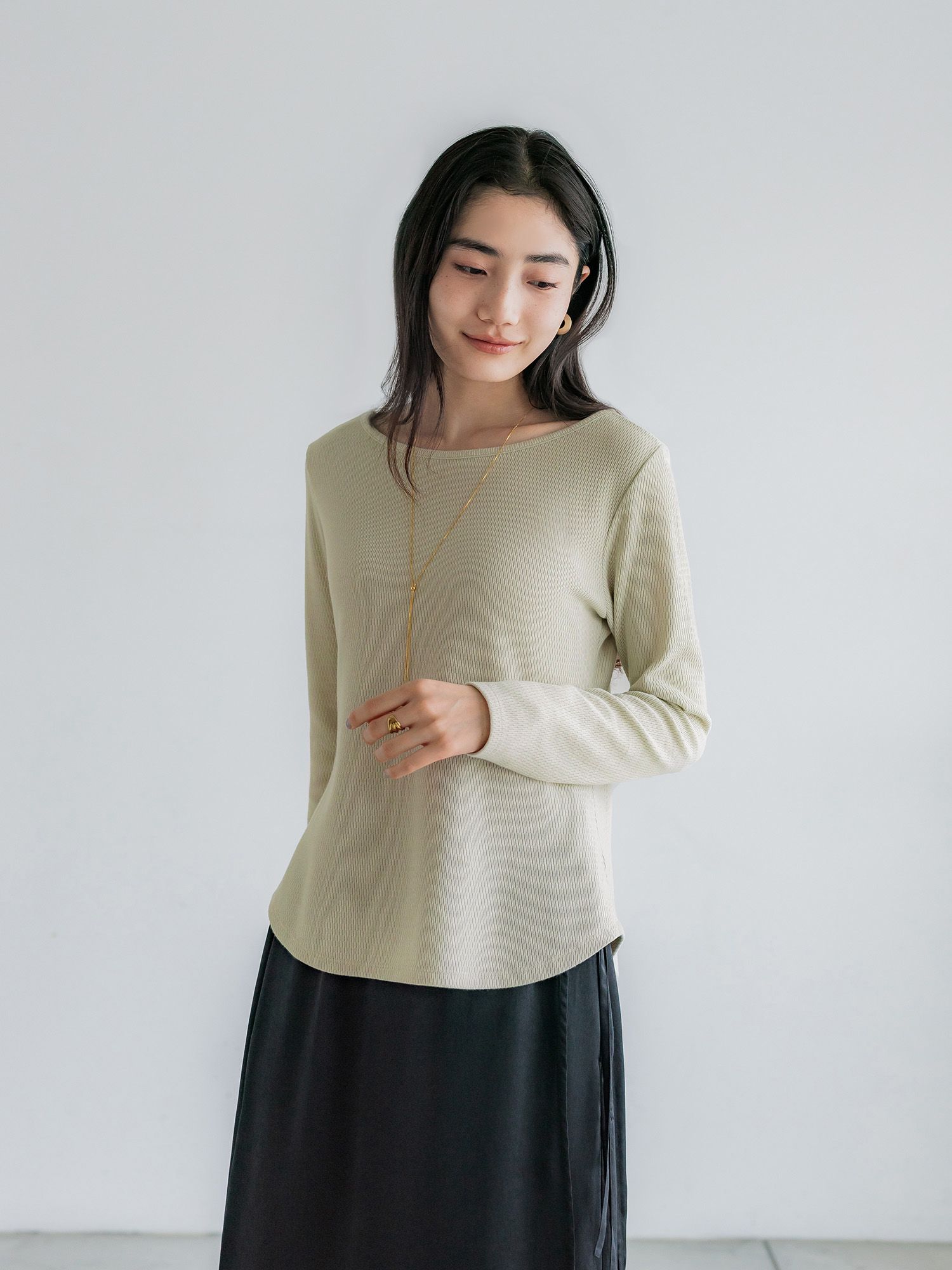 H172 B77 W56.5 H84.5 / 着用サイズ : size2