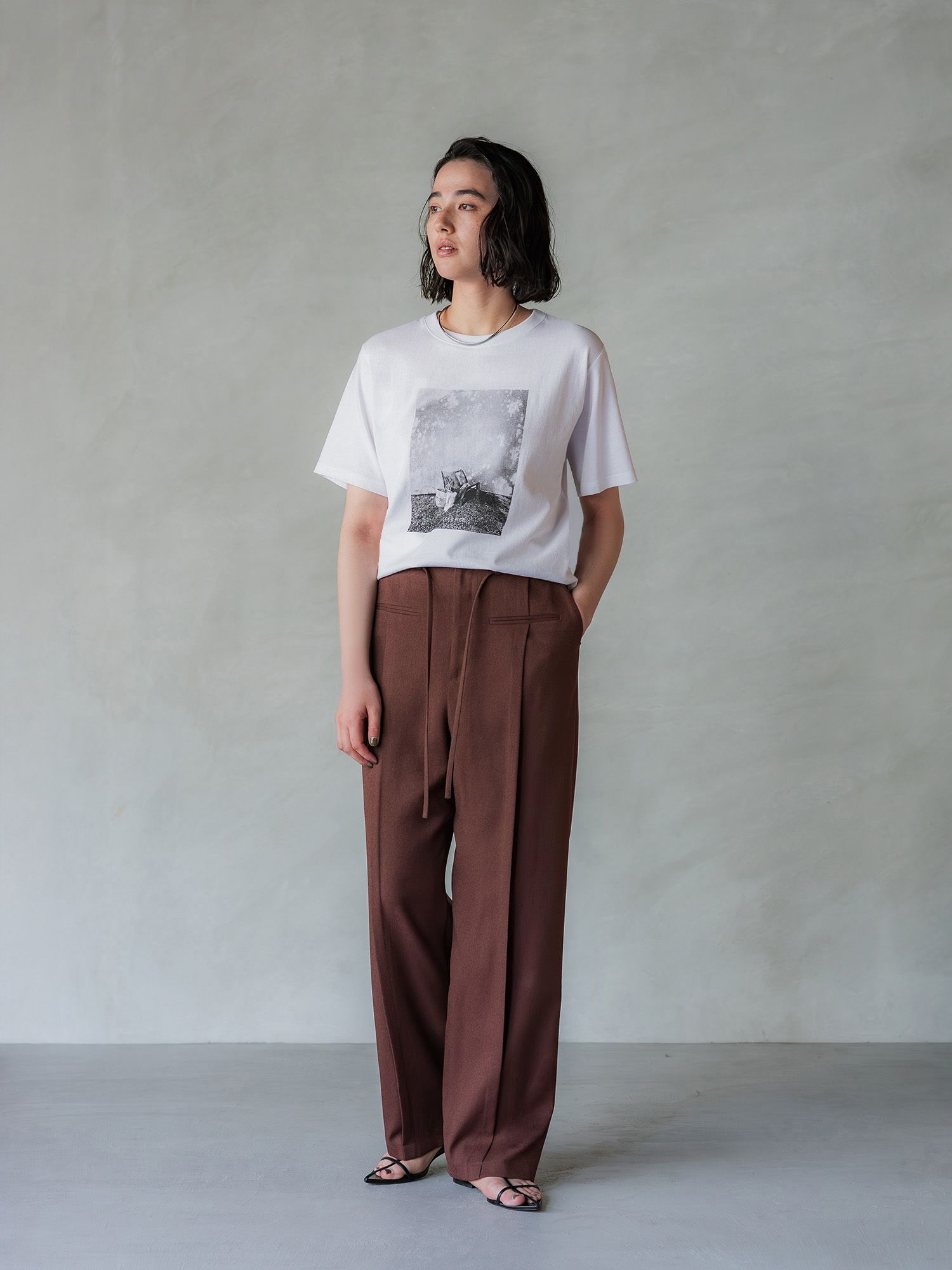 H173 B83 W66 H96 / 着用サイズ : size2