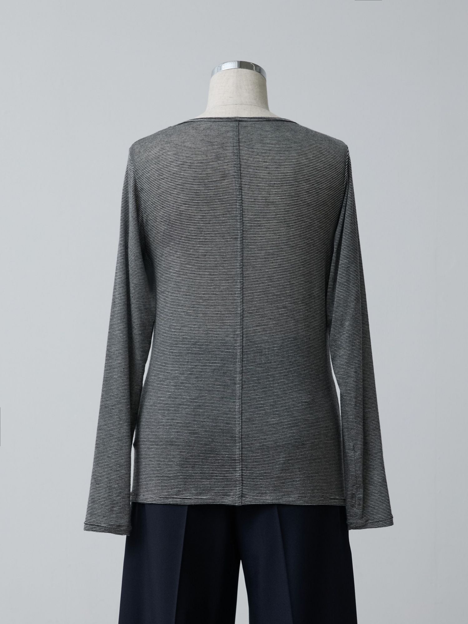 シルクブレンドボートネックロンT