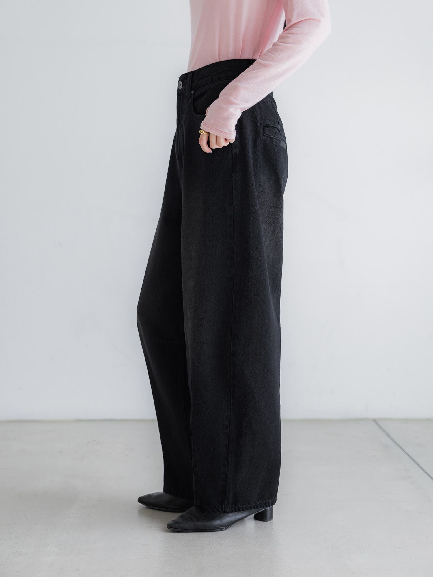 【未使用】crewre ソフトカーヴィーデニムパンツ サイズ3 黒 crewre online store / ソフトカーヴィーデニムパンツ