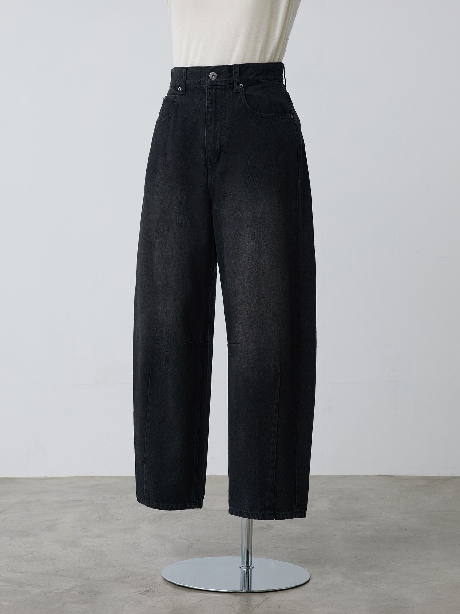 ソフトカーヴィーデニムパンツ