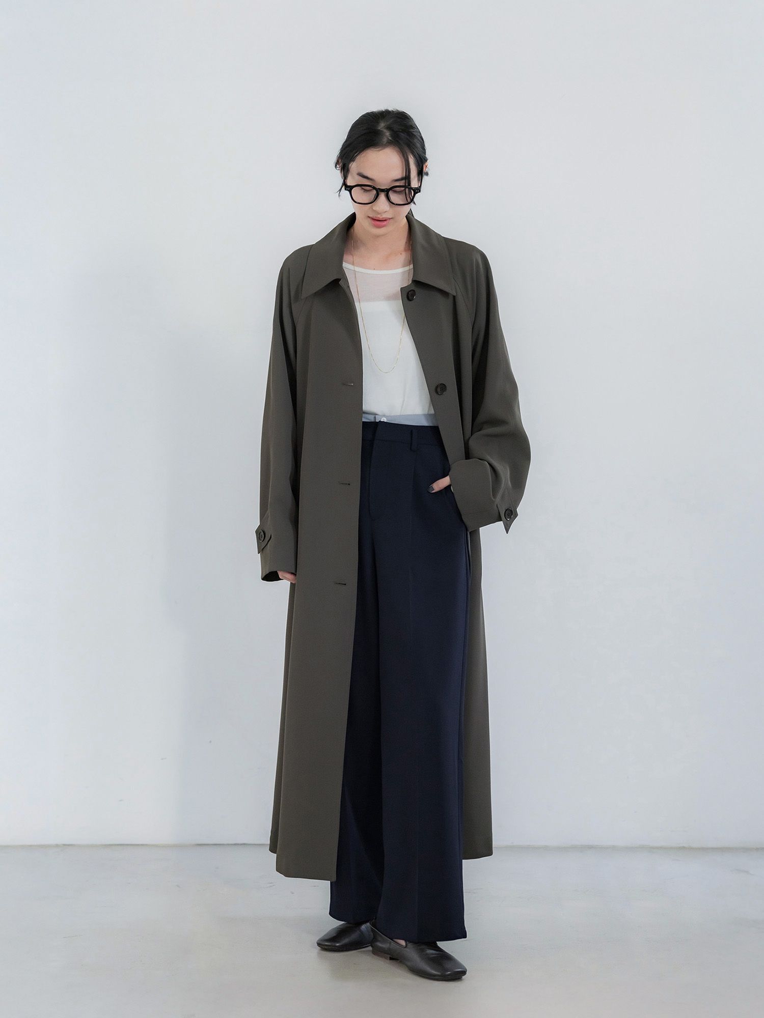 H170 B78 W59 H85 / 着用サイズ : サンプル