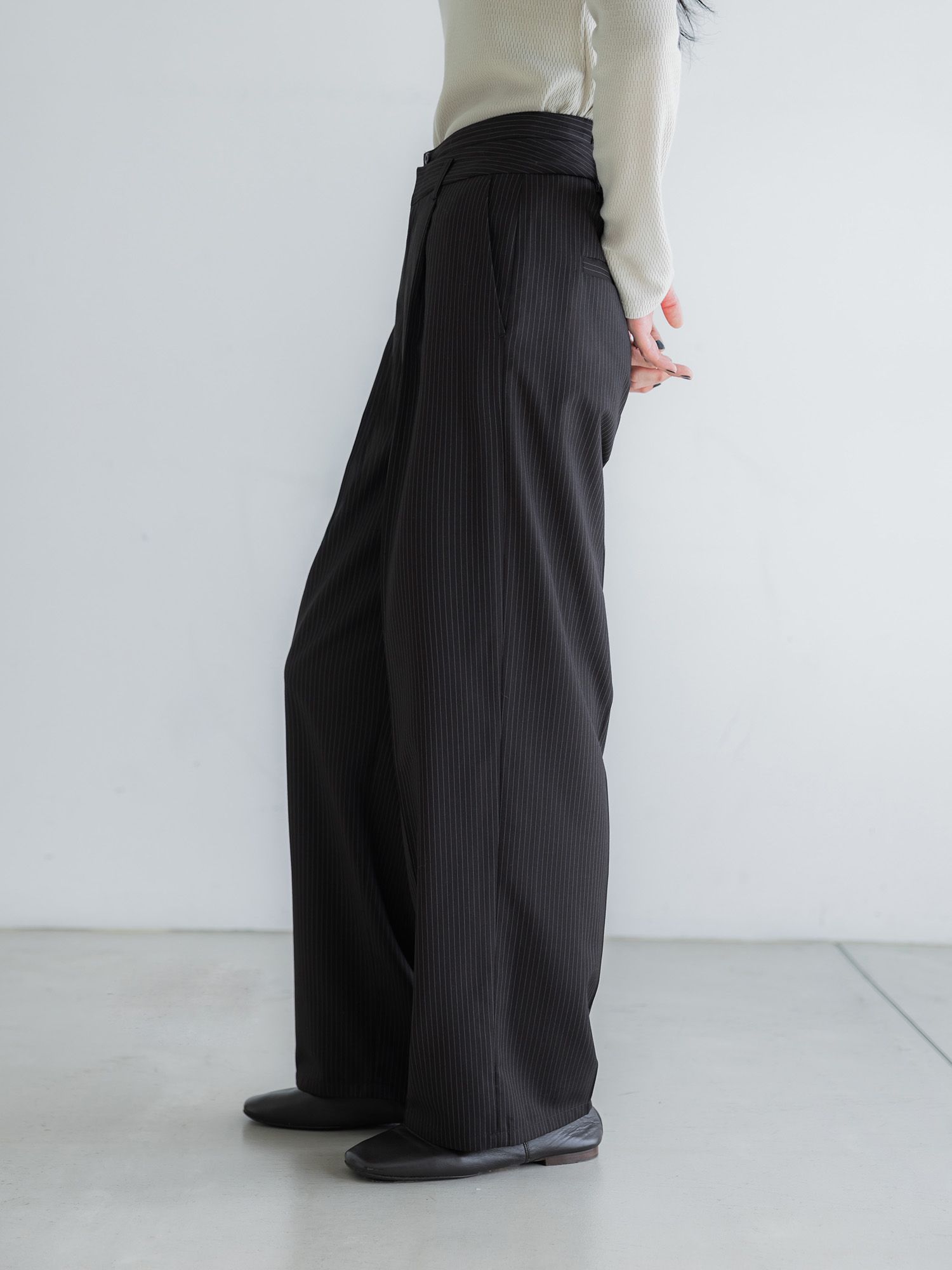 H170 B78 W59 H85 / 着用サイズ : サンプル