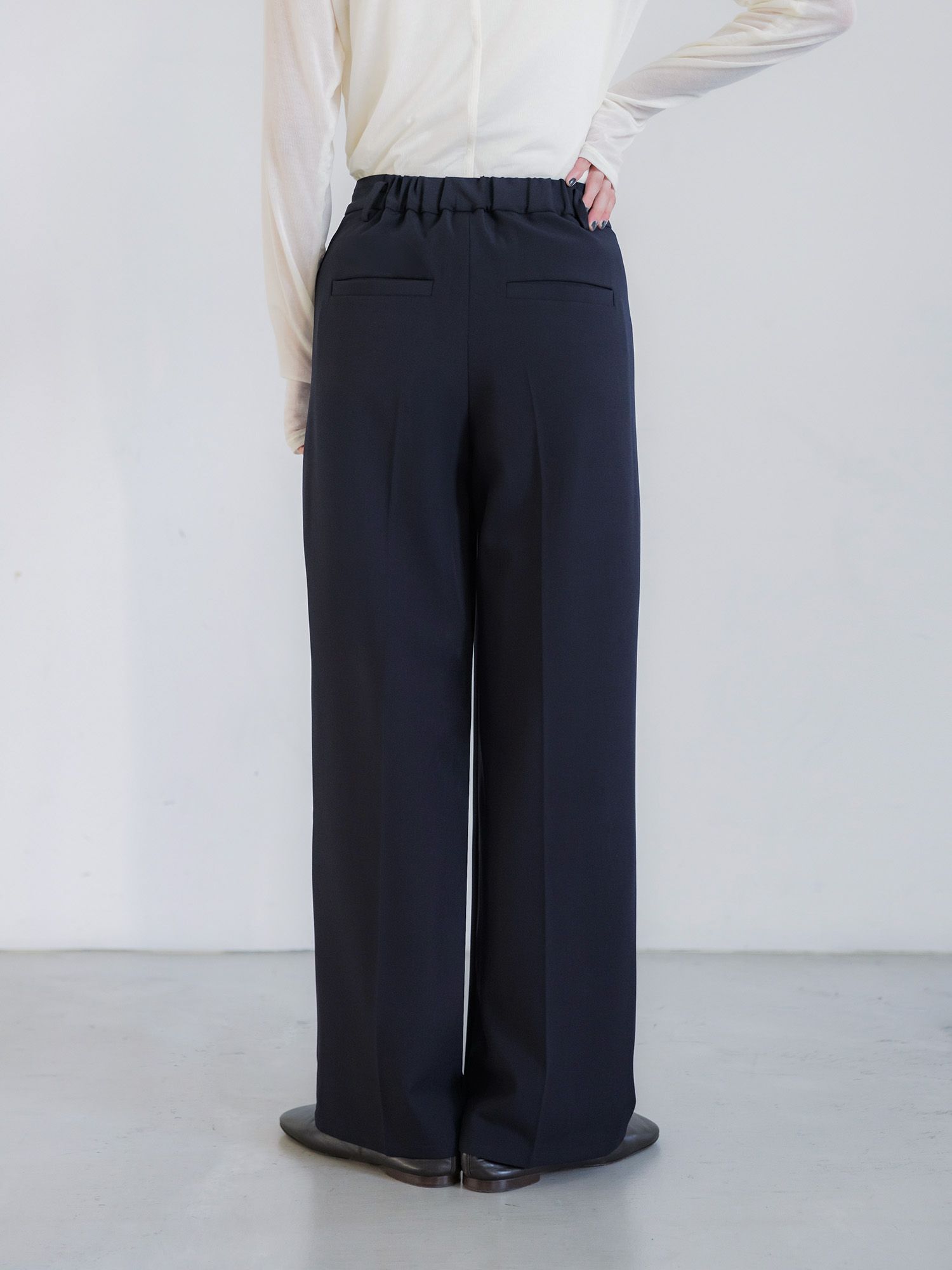 H170 B78 W59 H85 / 着用サイズ : サンプル