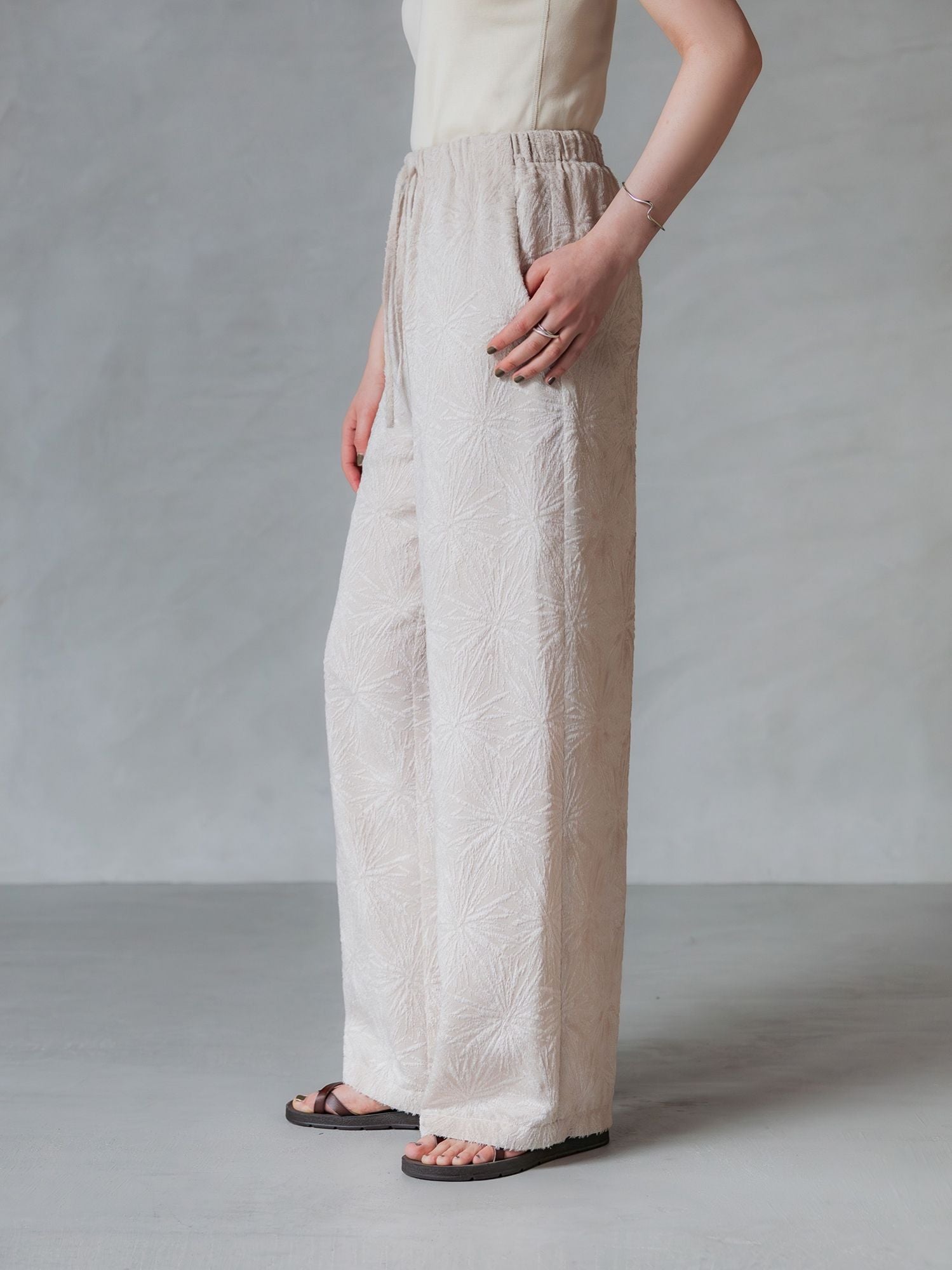 crewre online store / トリアセテートジャカードパンツ