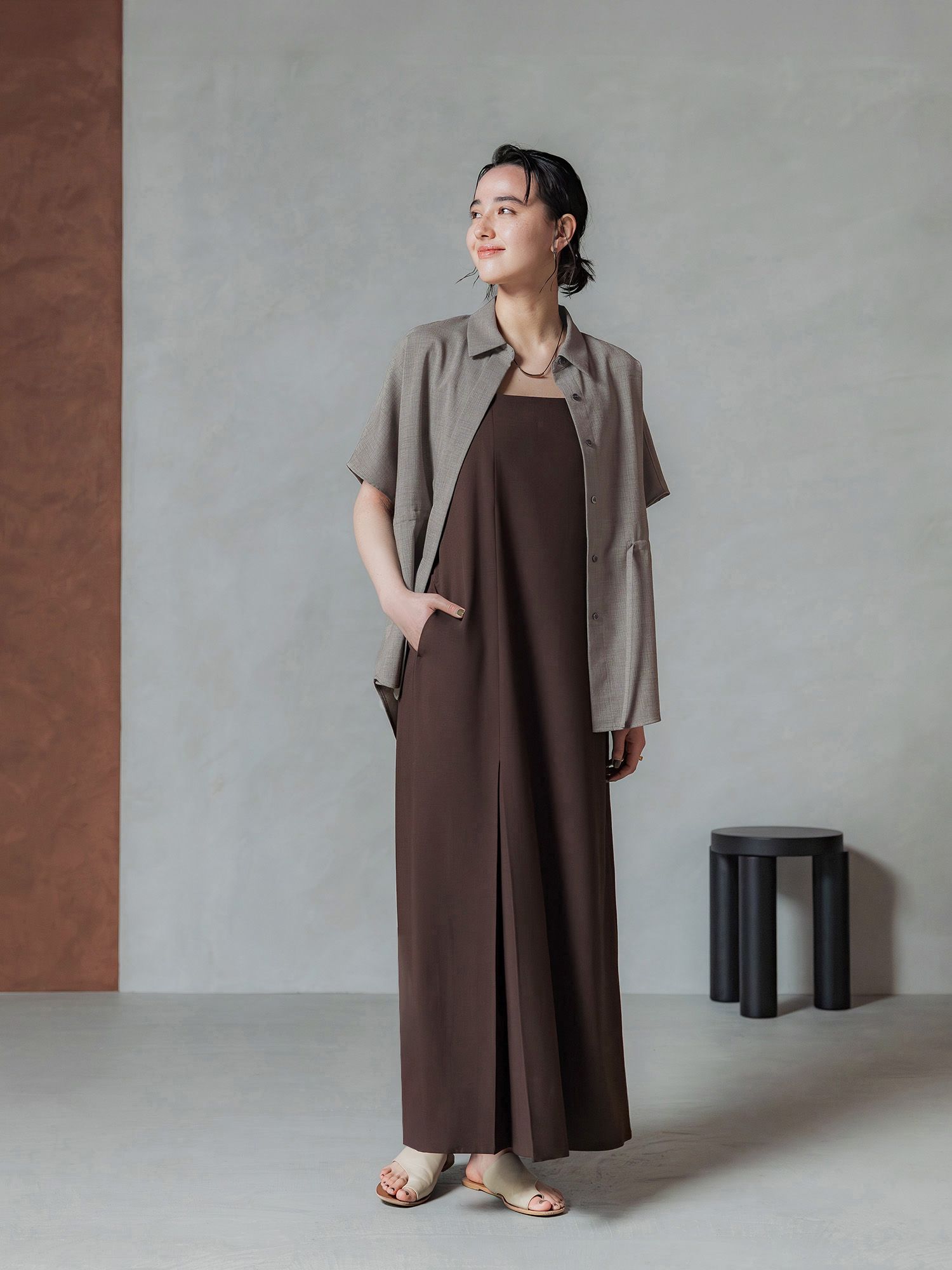 H173 B83 W66 H96 / 着用サイズ : サンプル