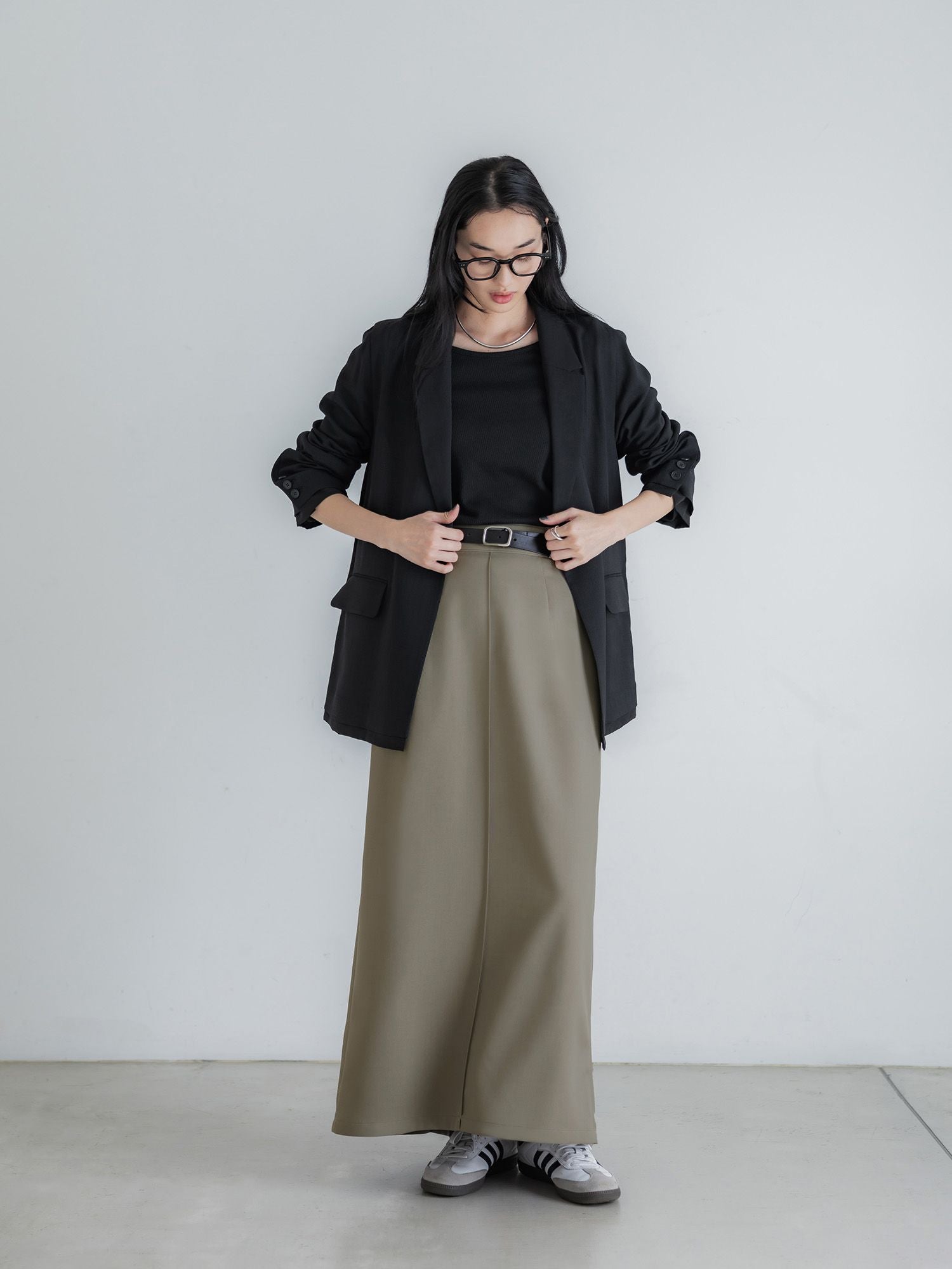 H170 B78 W59 H85 / 着用サイズ : サンプル